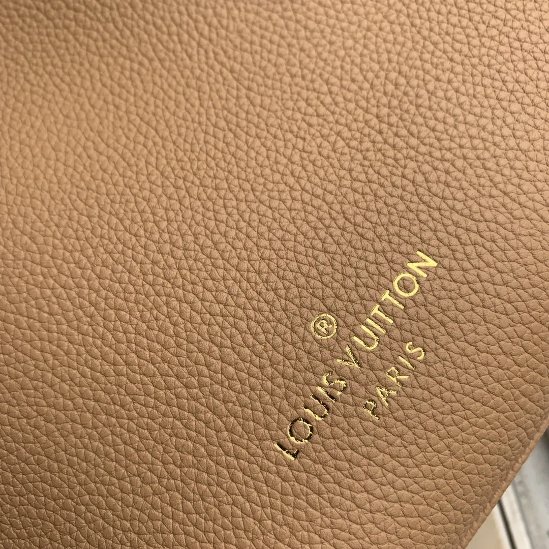 Louis Vuitton On My Side PM M21585 - 图片 7