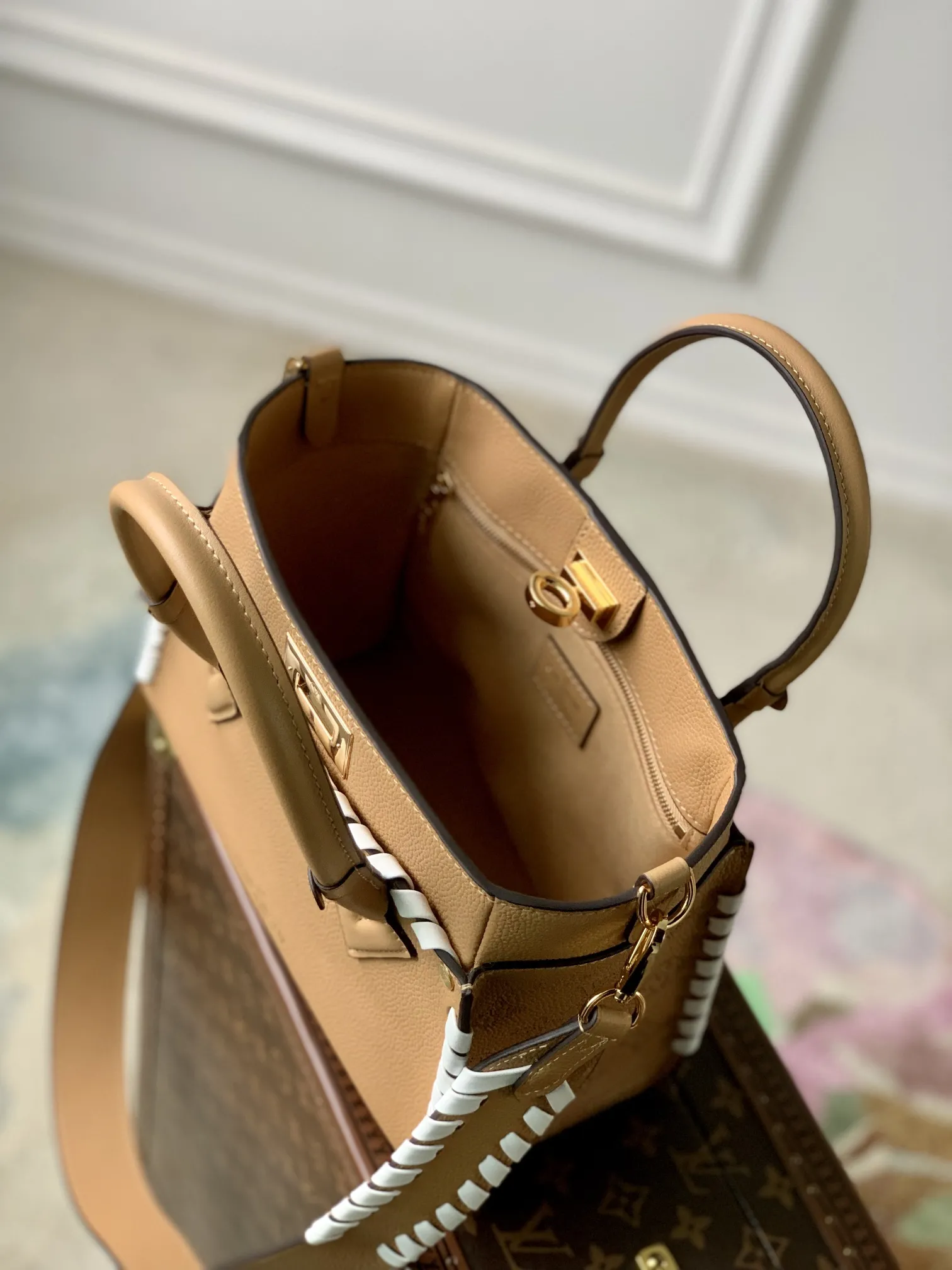 Louis Vuitton On My Side PM M21585 - 图片 9
