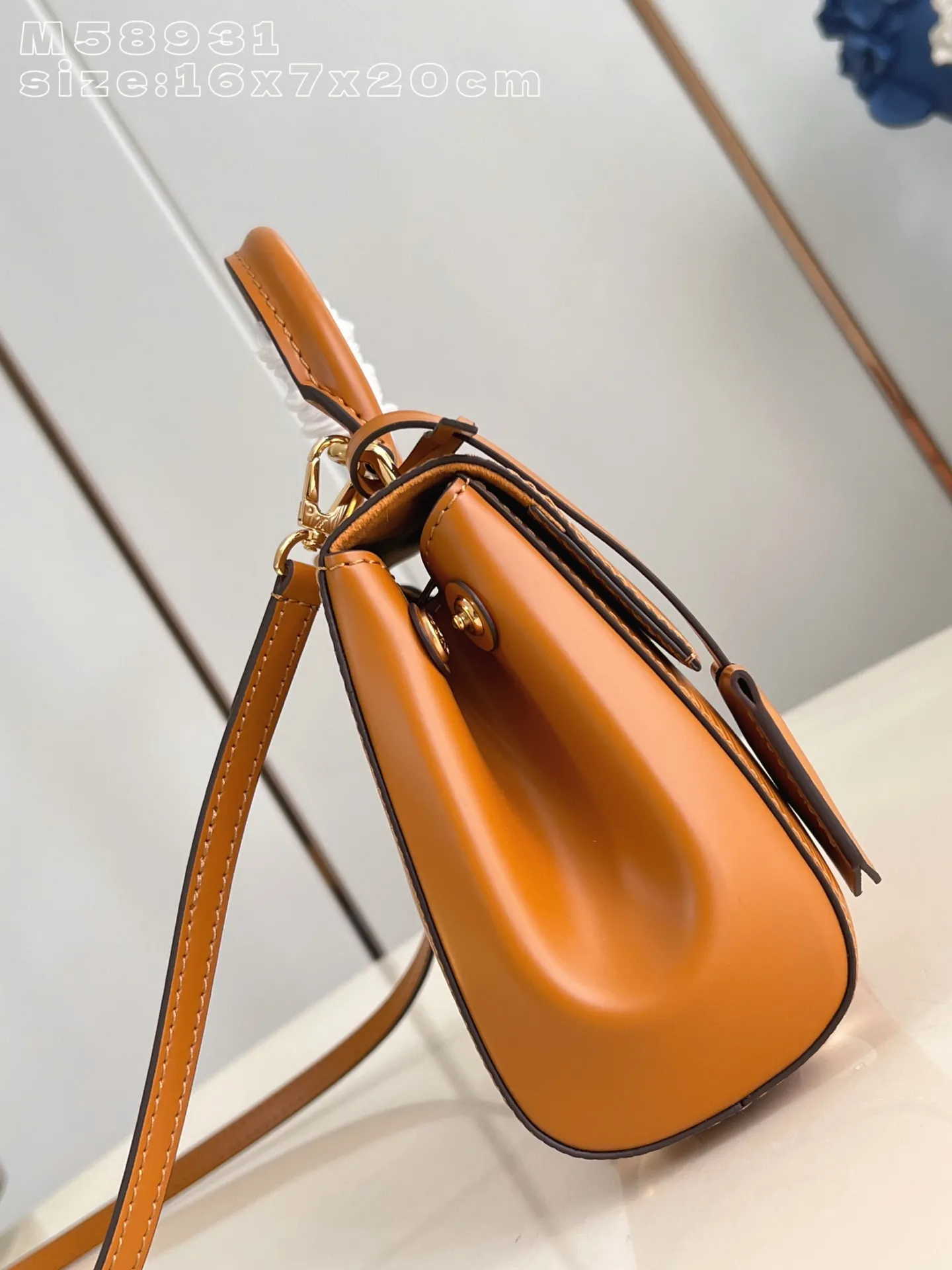 Louis Vuitton Cluny Mini M58931 - 图片 5