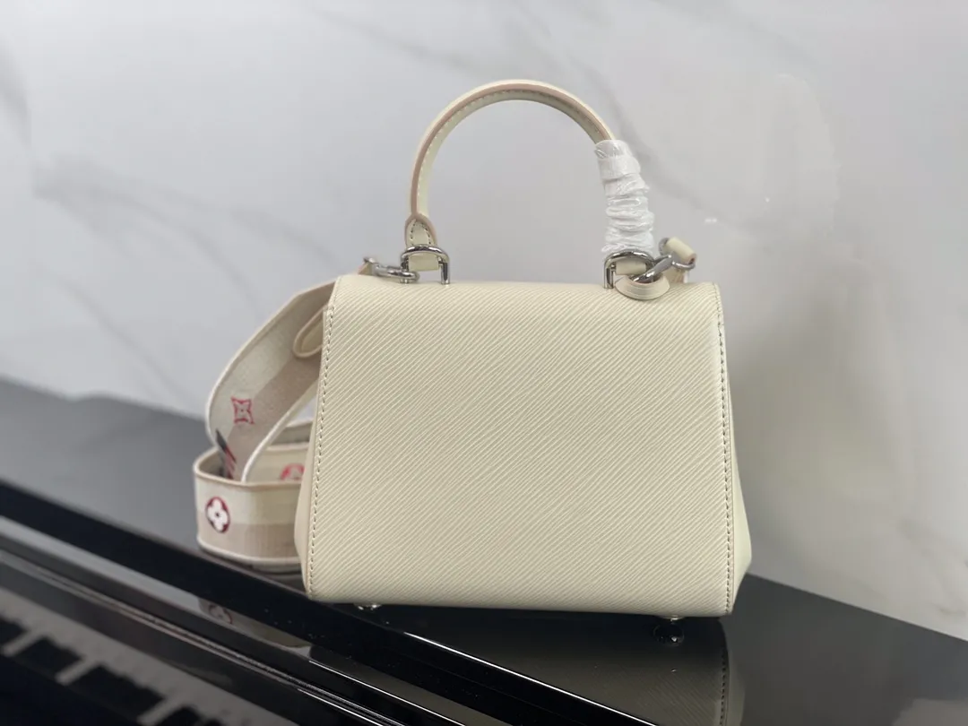 Louis Vuitton Cluny Mini M58928 - 图片 3
