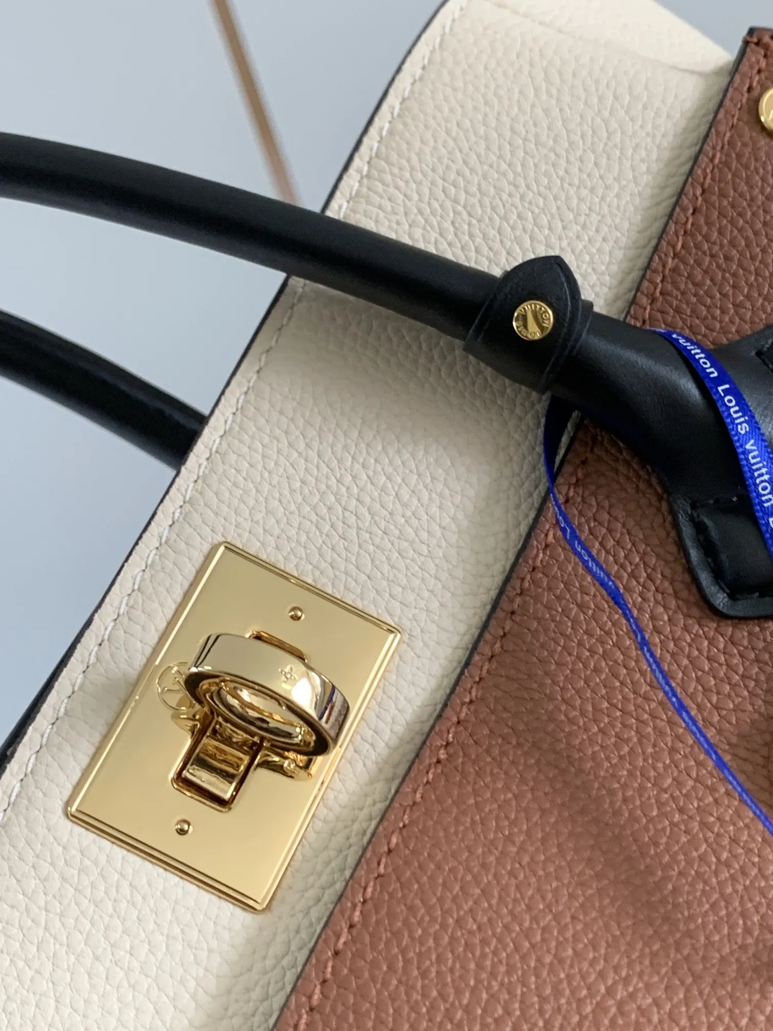 Louis Vuitton On My Side MM M59645 - 图片 7
