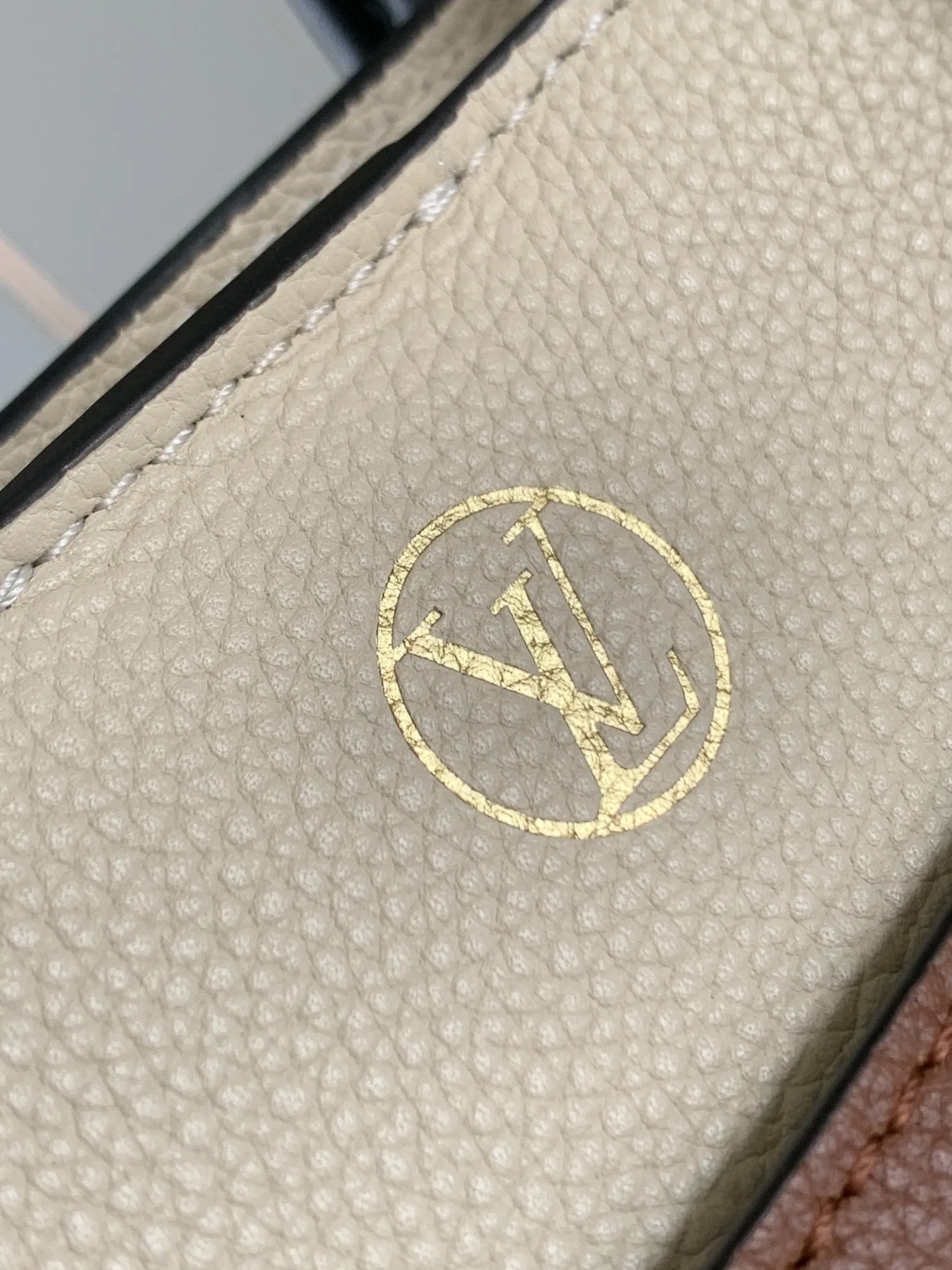 Louis Vuitton On My Side MM M59645 - 图片 8