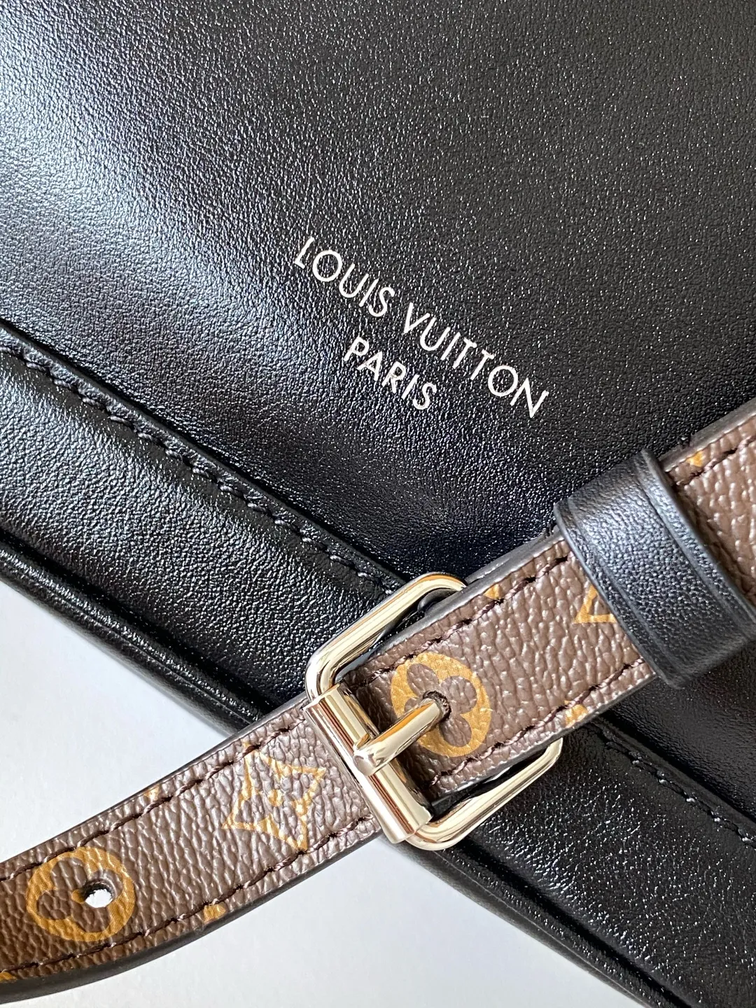 Louis Vuitton No Way Vibe M14377 - Image 8