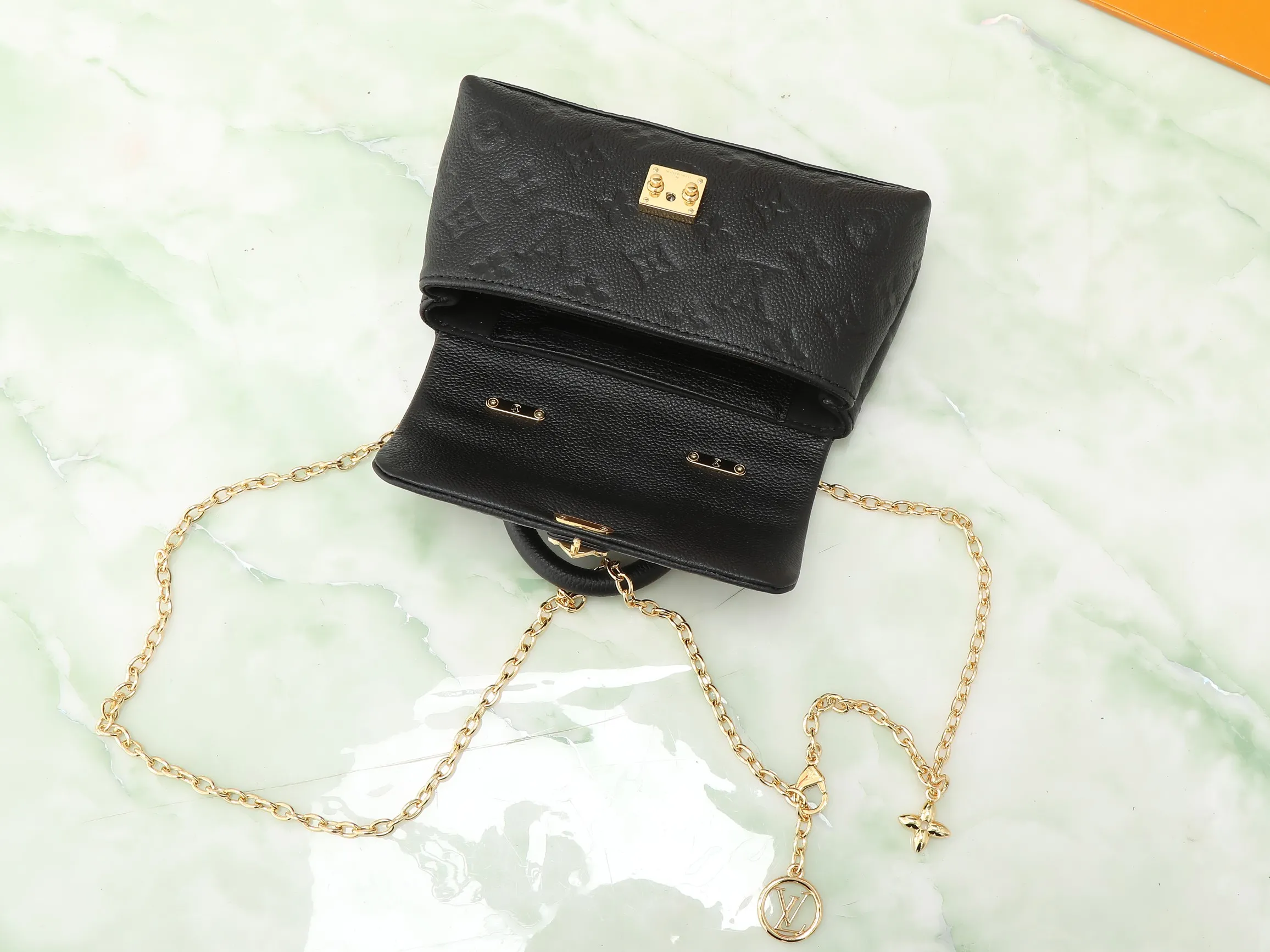 Louis Vuitton Nano Madeleine M12144 - 图片 8