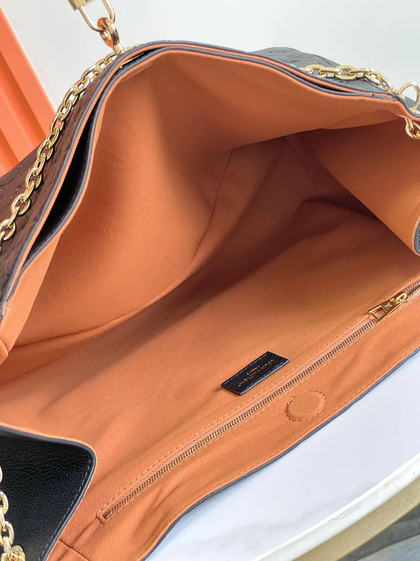 Louis Vuitton Anytime MM M14324 - 图片 9