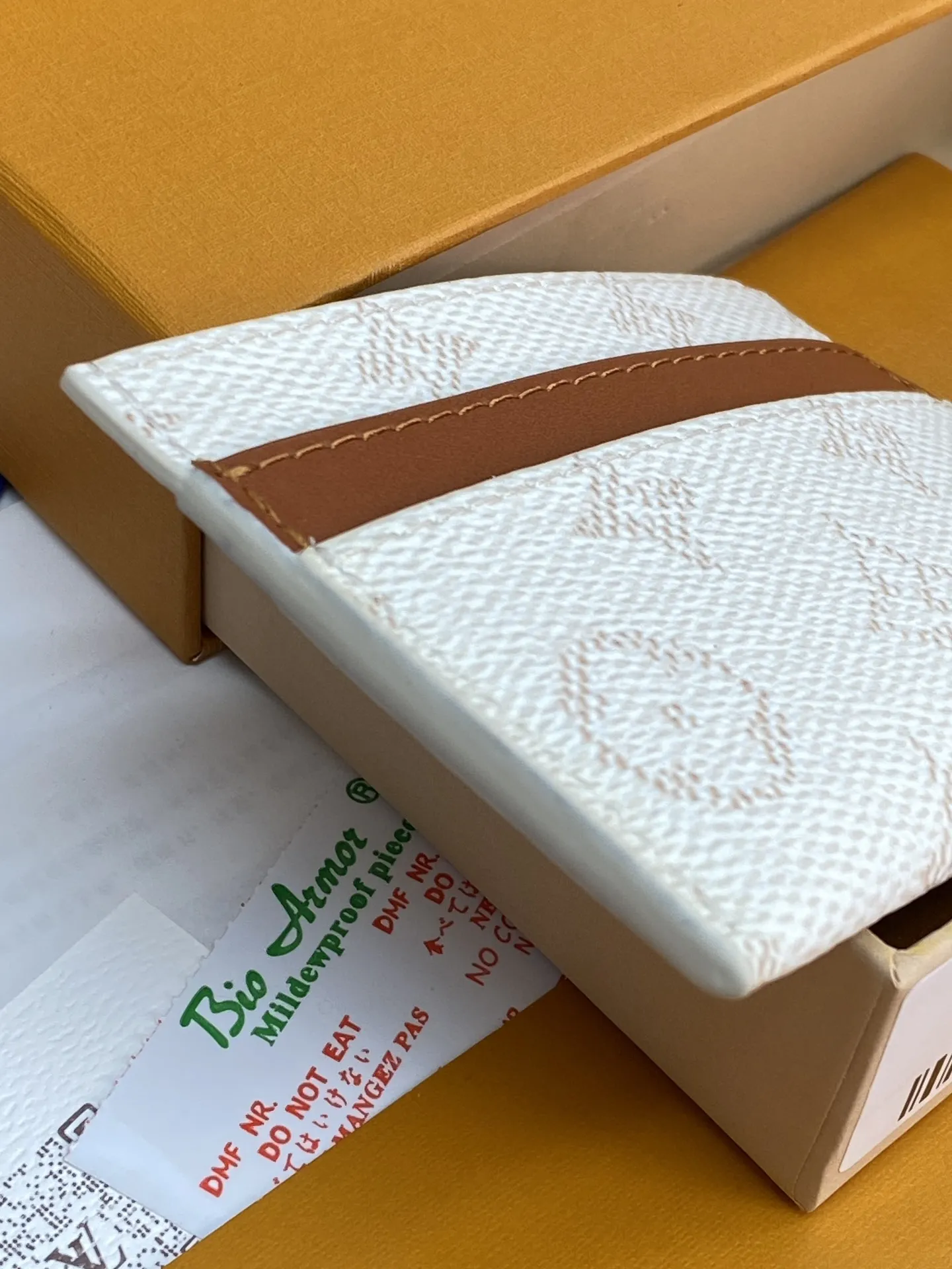Alternative view of Louis Vuitton Double Card Holder M14766