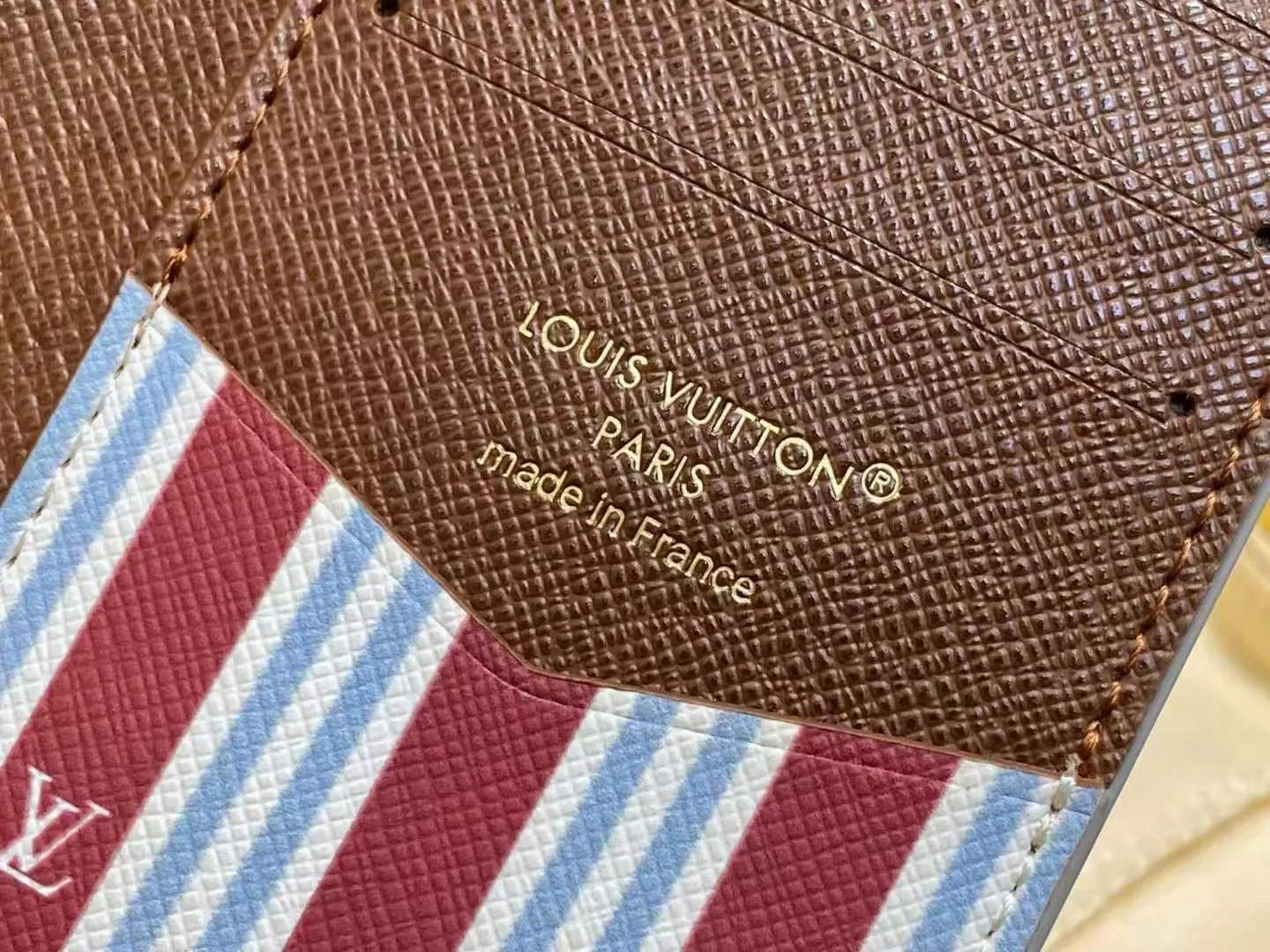 Alternative view of Louis Vuitton Pocket Organizer M14689