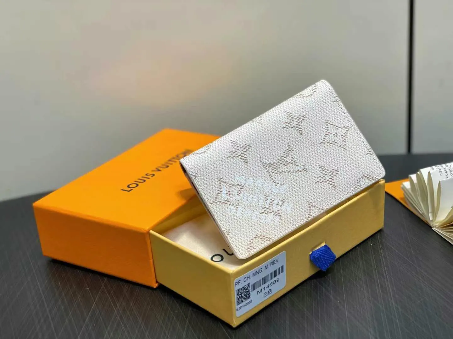 Louis Vuitton Pocket Organizer M14689 - 图片 5
