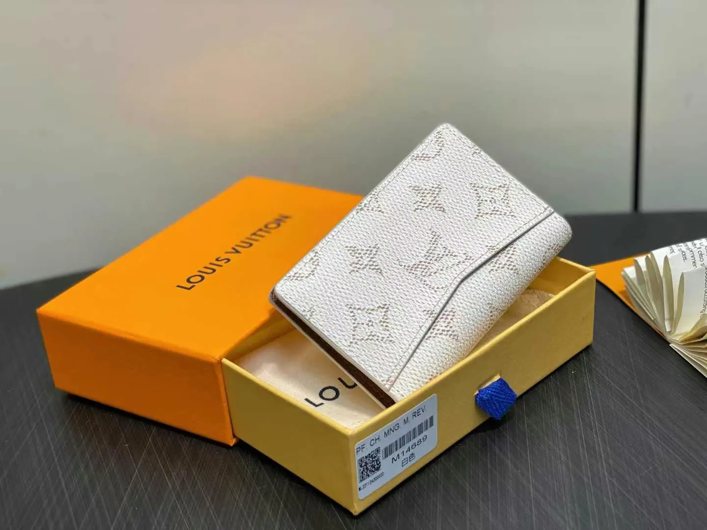 Louis Vuitton Pocket Organizer M14689 - 图片 6