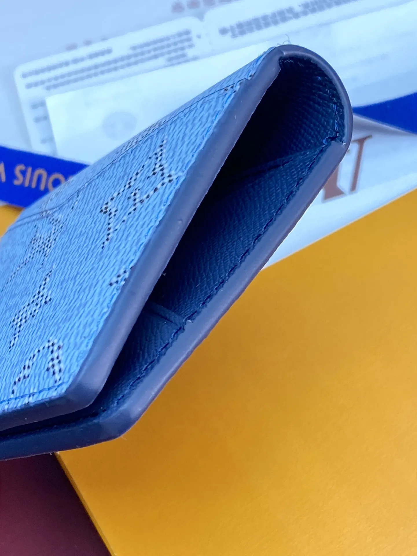 Alternative view of Louis Vuitton Pocket Organizer M14688