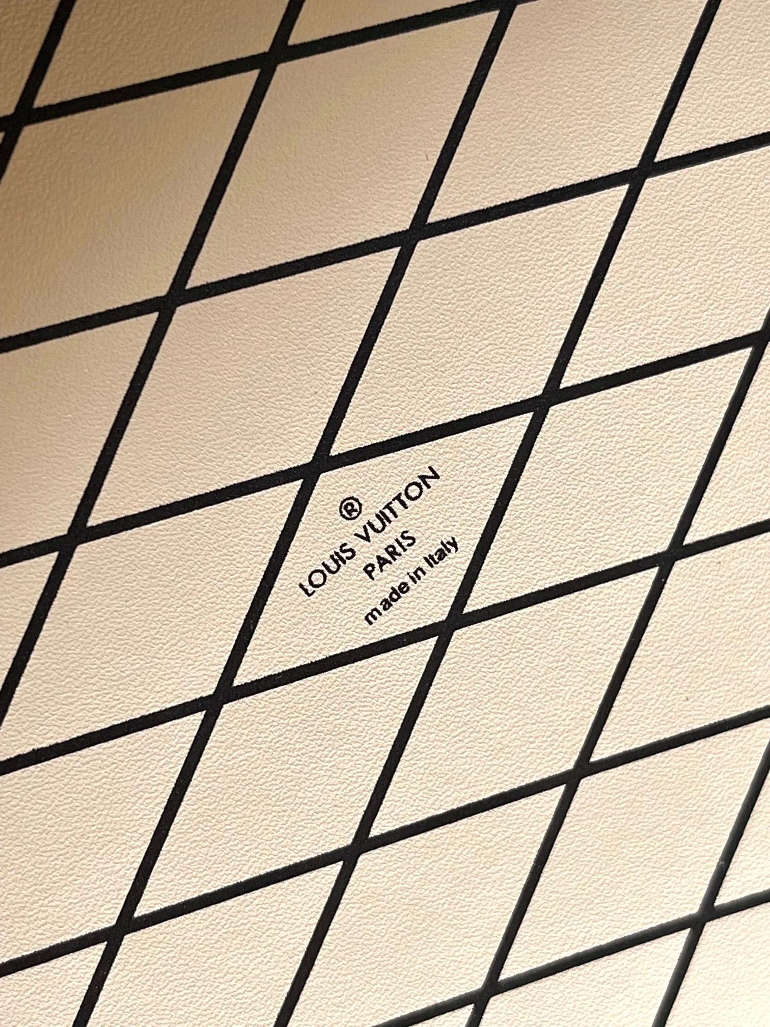 Alternative view of Louis Vuitton Petite Malle M13738