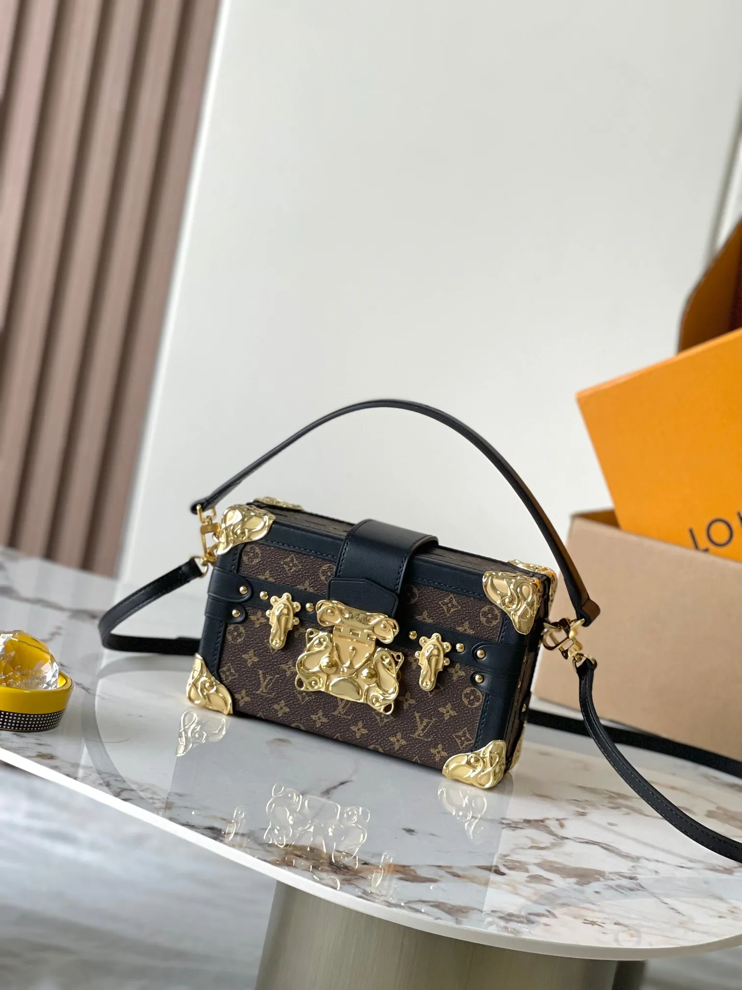Louis Vuitton Petite Malle M13738 - 图片 3