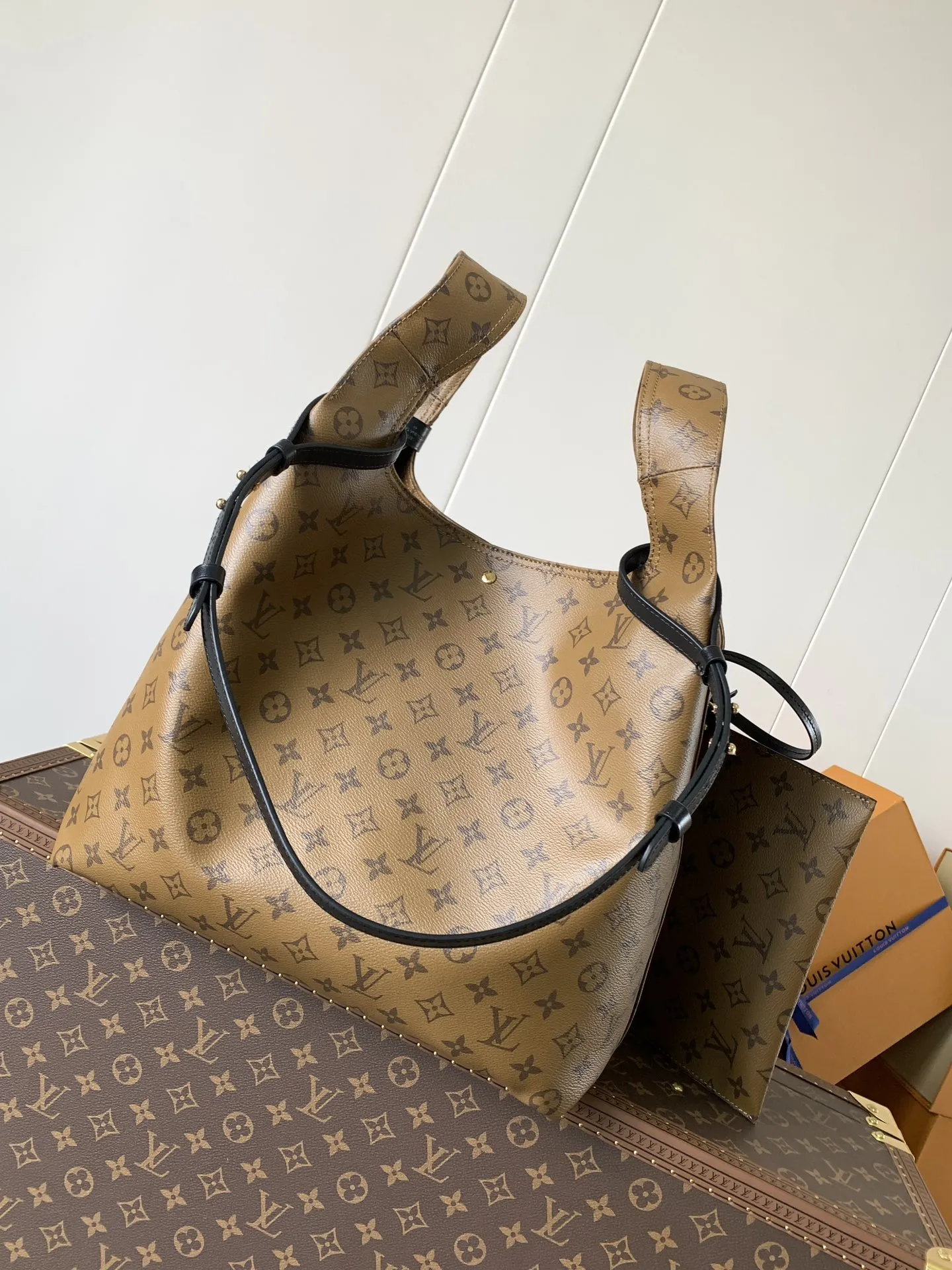 Louis Vuitton Atlantis GM M24409 - 图片 4