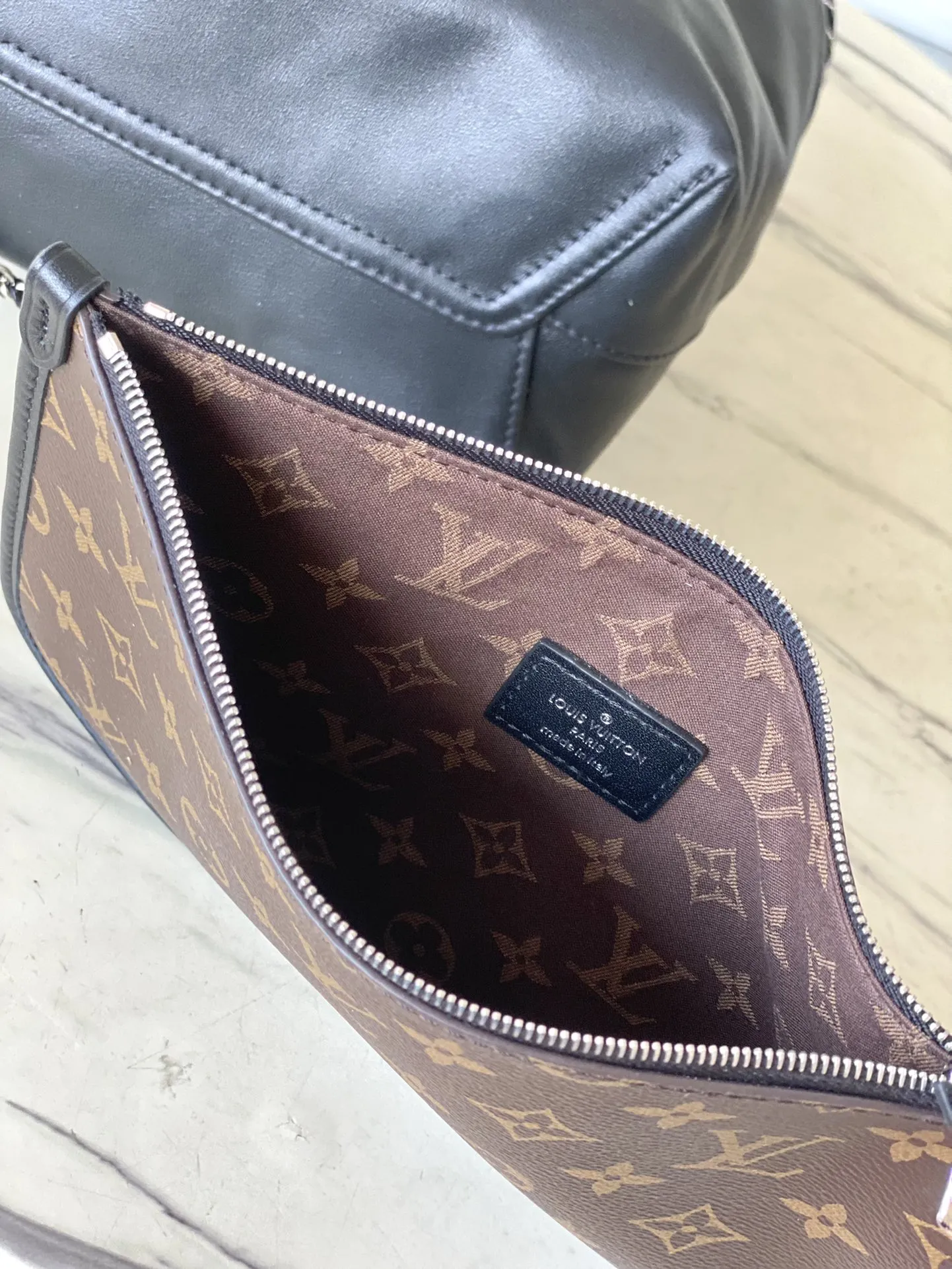 Louis Vuitton Atlantis Vibe MM M11266 - 图片 8