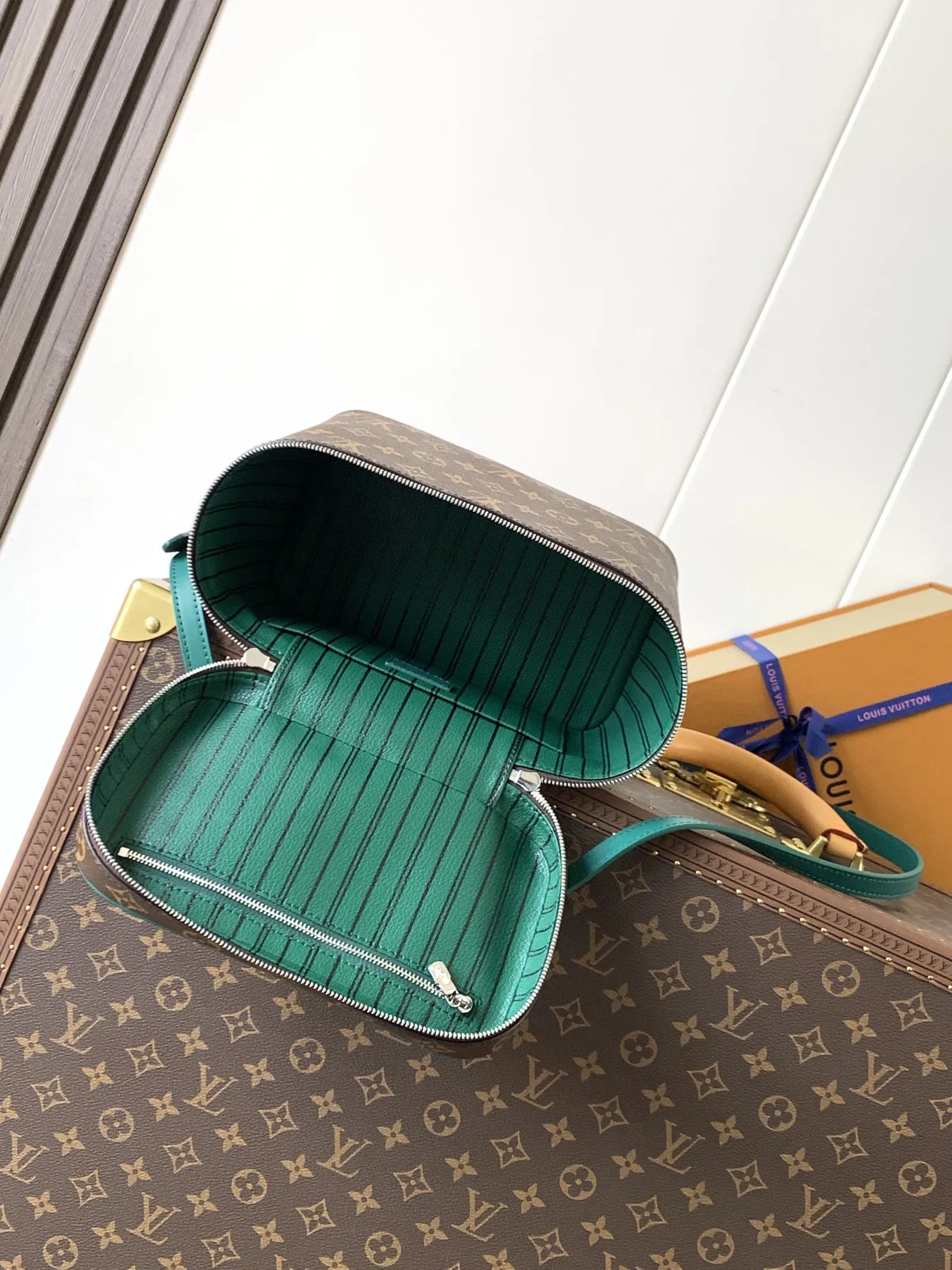 Louis Vuitton Nice BB M12667 - Image 8