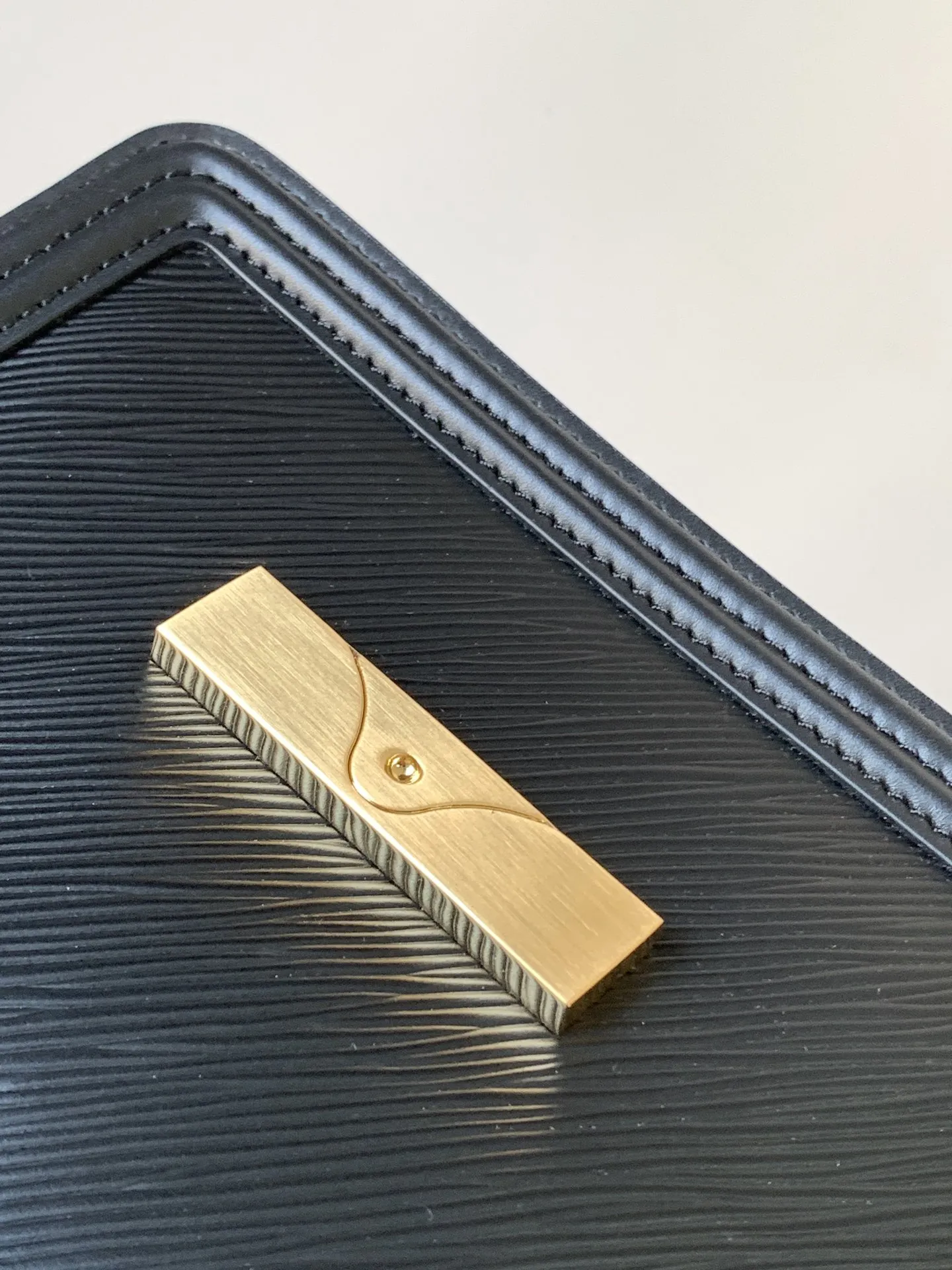 Louis Vuitton Dauphine MM M56141 - 图片 8