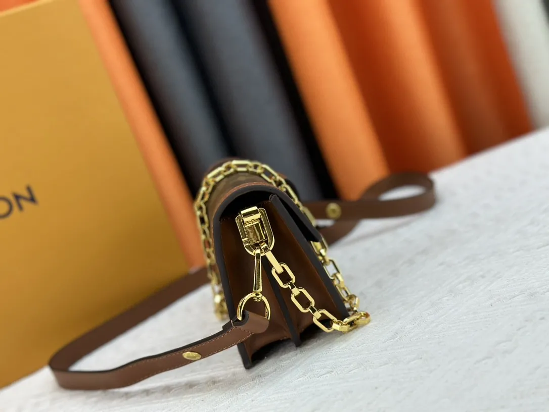 Louis Vuitton Dauphine East West M46757 - 图片 4