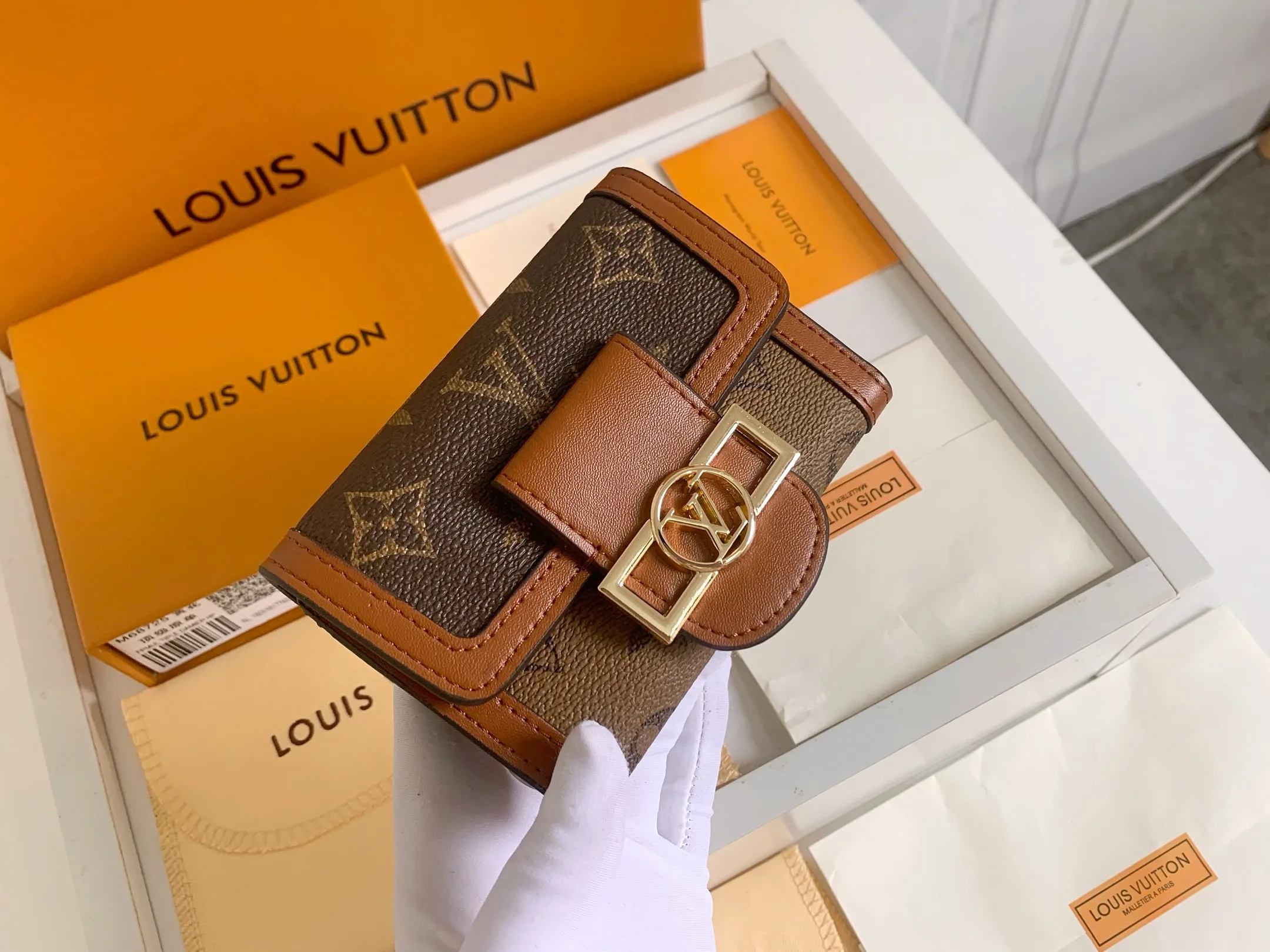 Louis Vuitton Dauphine Compact Wallet M68725 - 图片 5