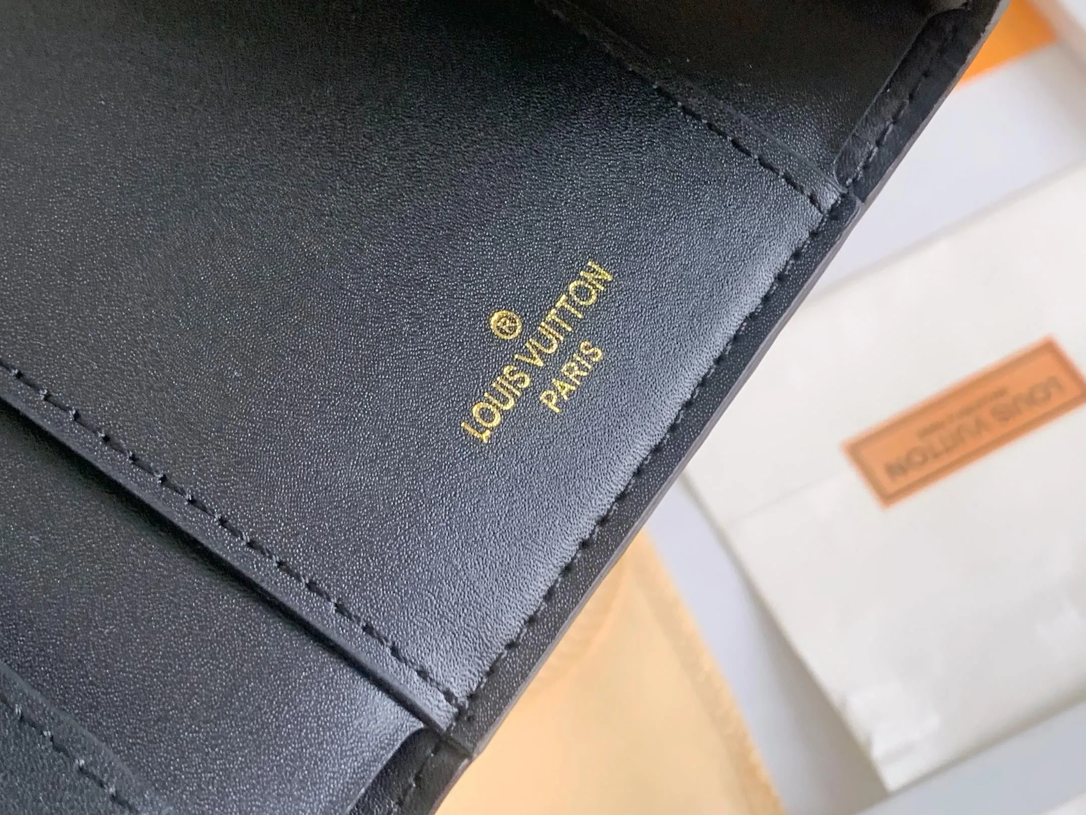 Louis Vuitton Dauphine Compact Wallet M68725 - 图片 10