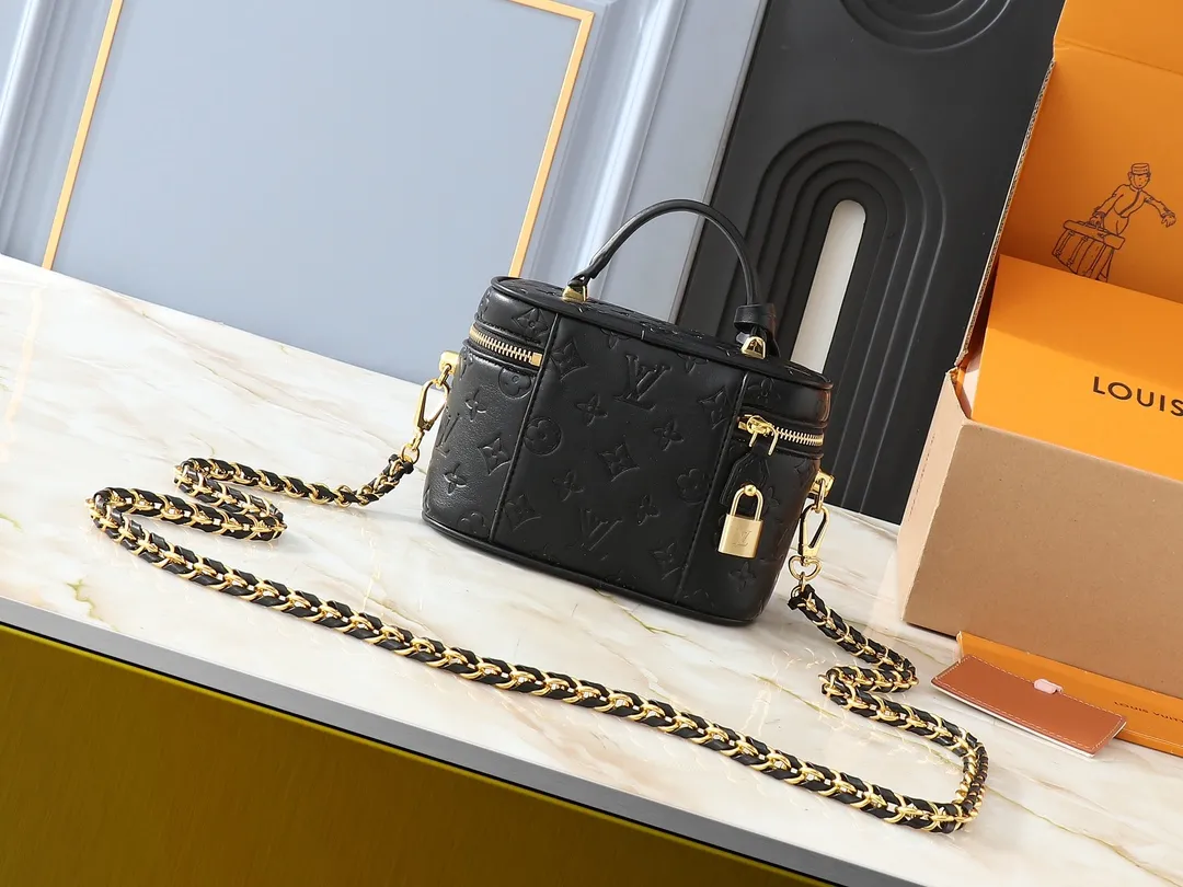 Louis Vuitton Vanity Chain Pouch M25123 - Image 4