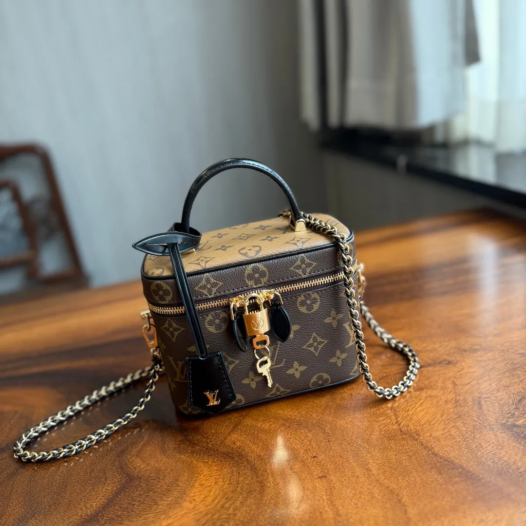 Alternative view of Louis Vuitton Vanity PM M45165