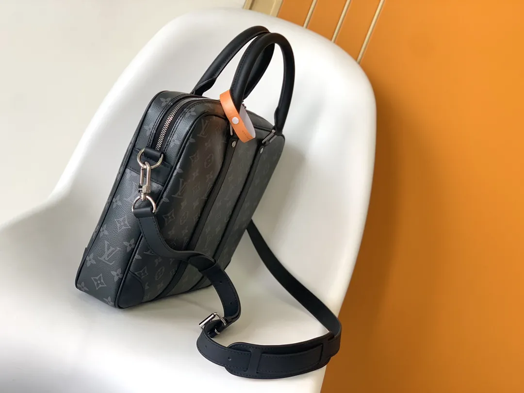 Louis Vuitton Porte-Documents Voyage PM M46457 - 图片 5
