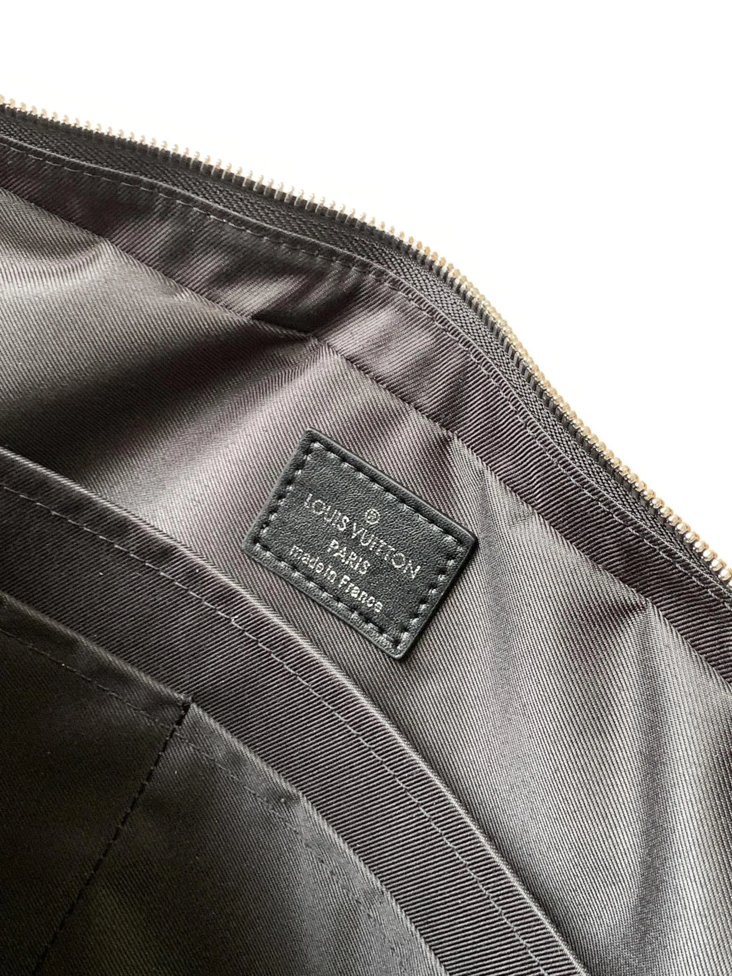 Louis Vuitton Porte-Documents Voyage PM N40444 - 图片 3
