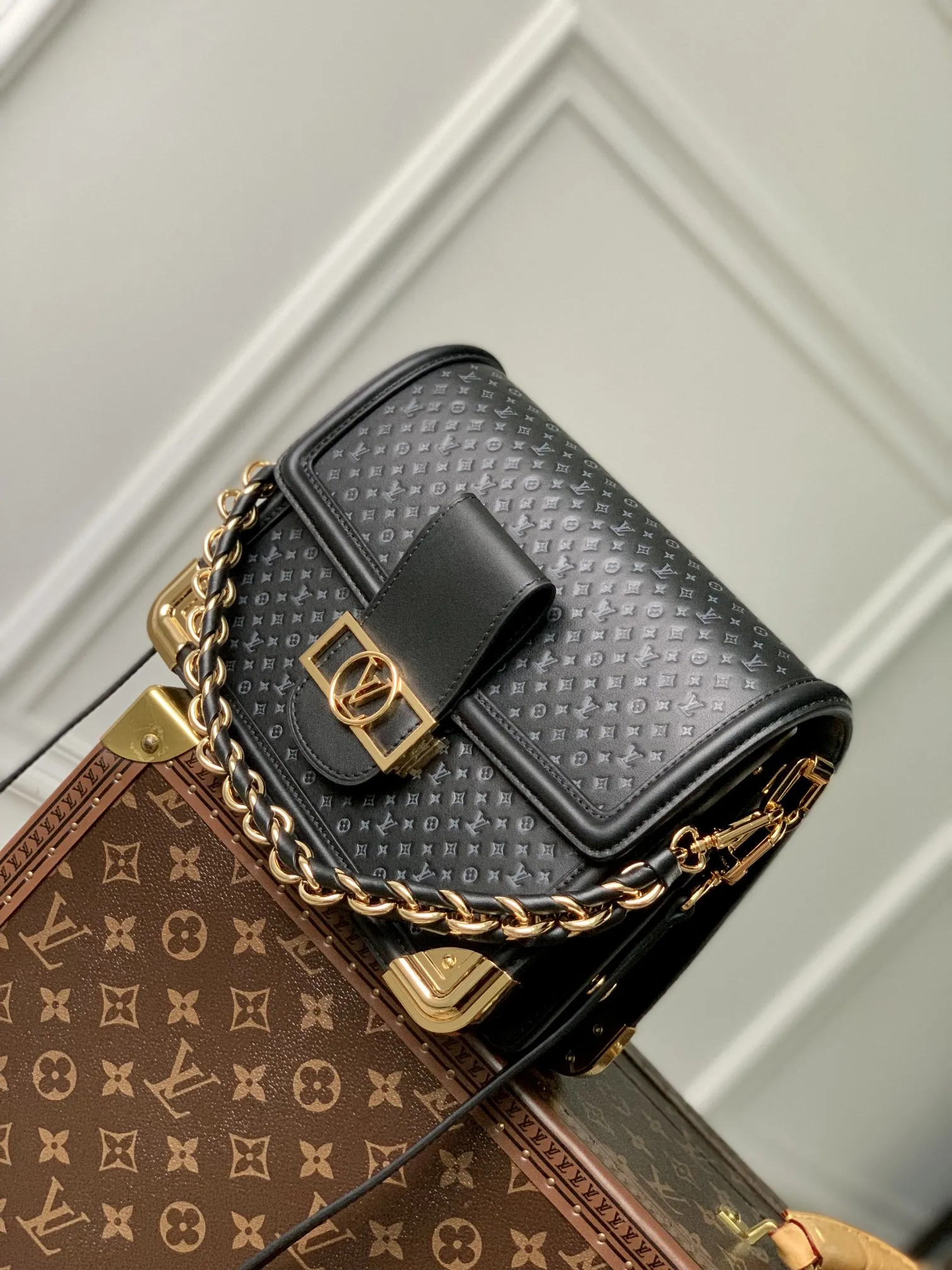 Louis Vuitton Dauphine MM M22276 - Image 3