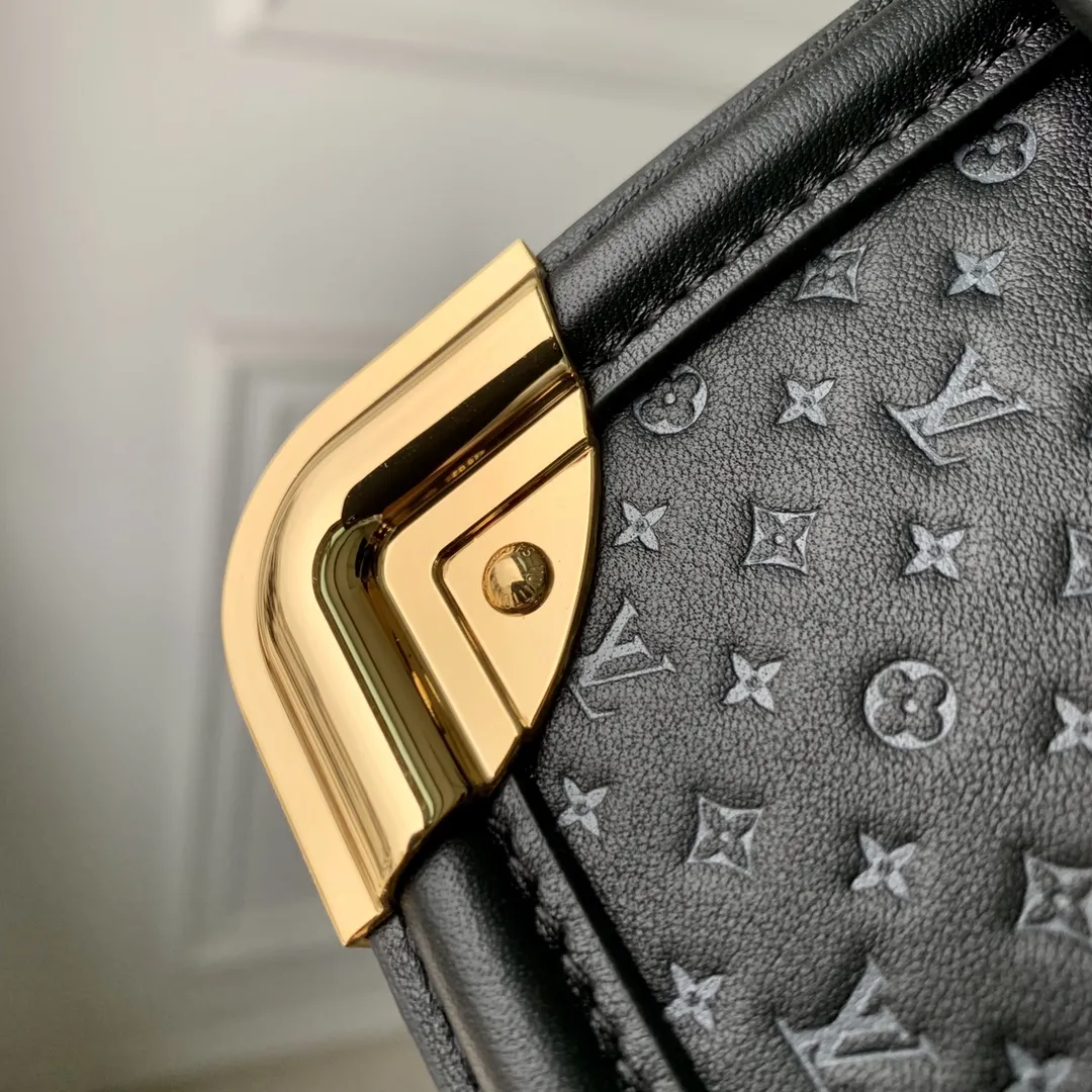 Louis Vuitton Dauphine MM M22276 - Image 8