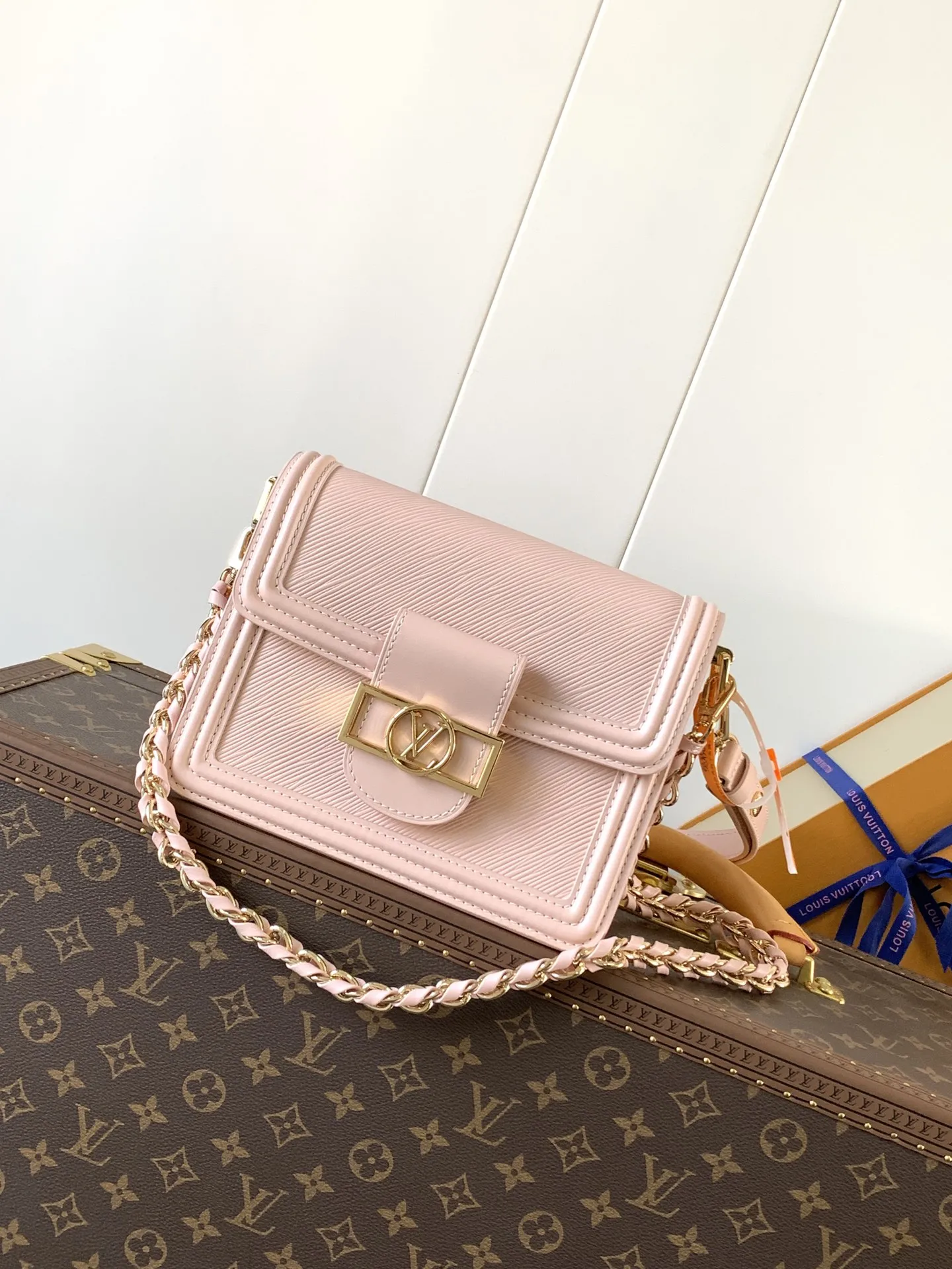 Alternative view of Louis Vuitton Dauphine Mini M23558