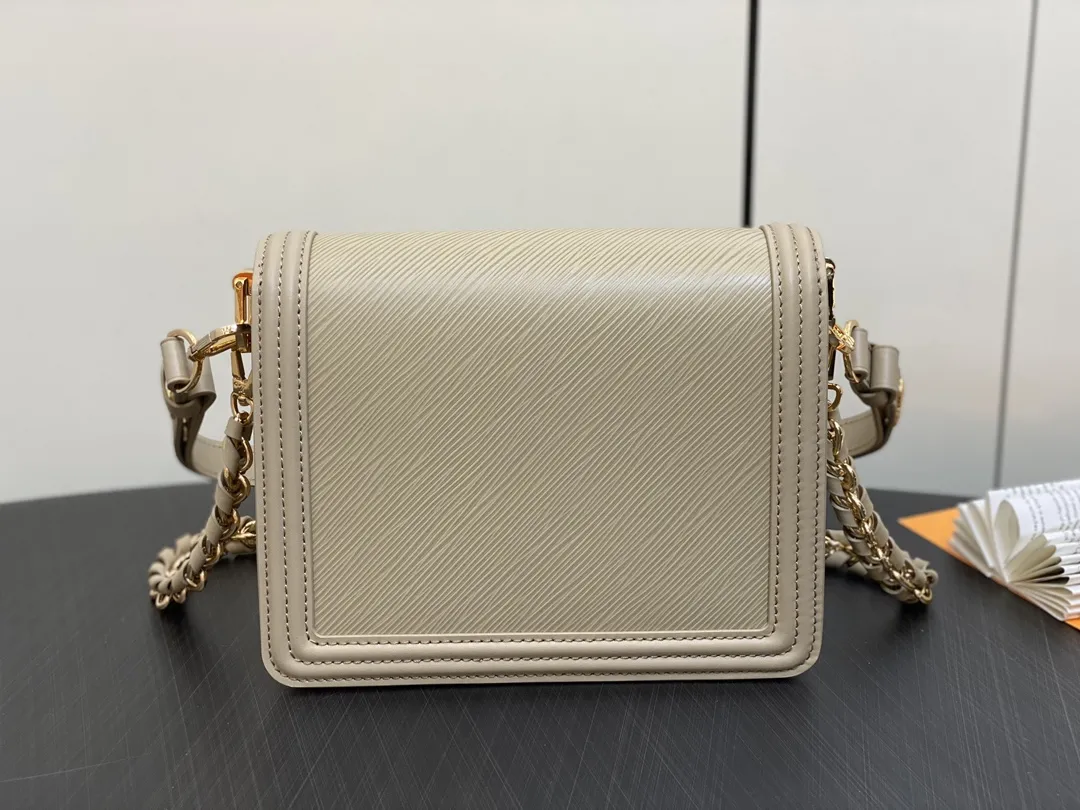 Louis Vuitton Dauphine Mini M23559 - 图片 5