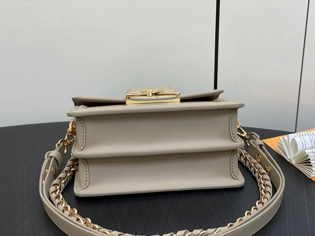 Louis Vuitton Dauphine Mini M23559 - 图片 7