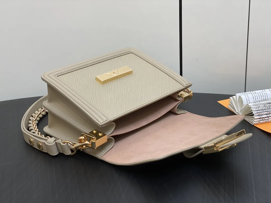 Louis Vuitton Dauphine Mini M23559 - 图片 9