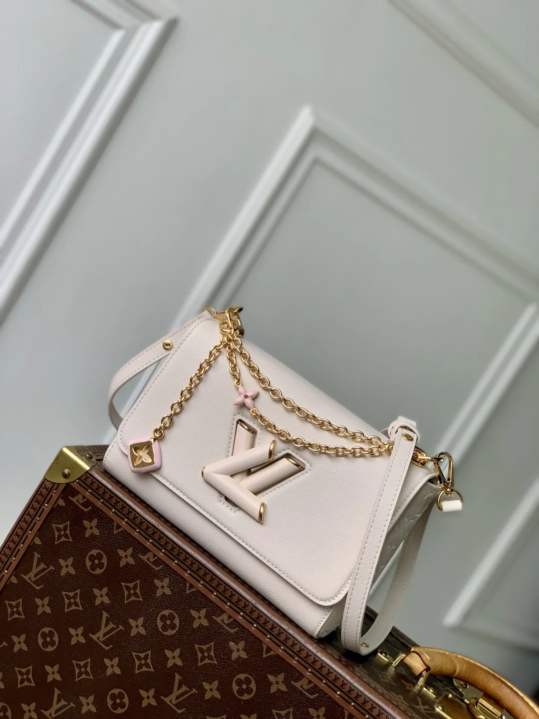 Alternative view of Louis Vuitton Twist PM Slim M14341