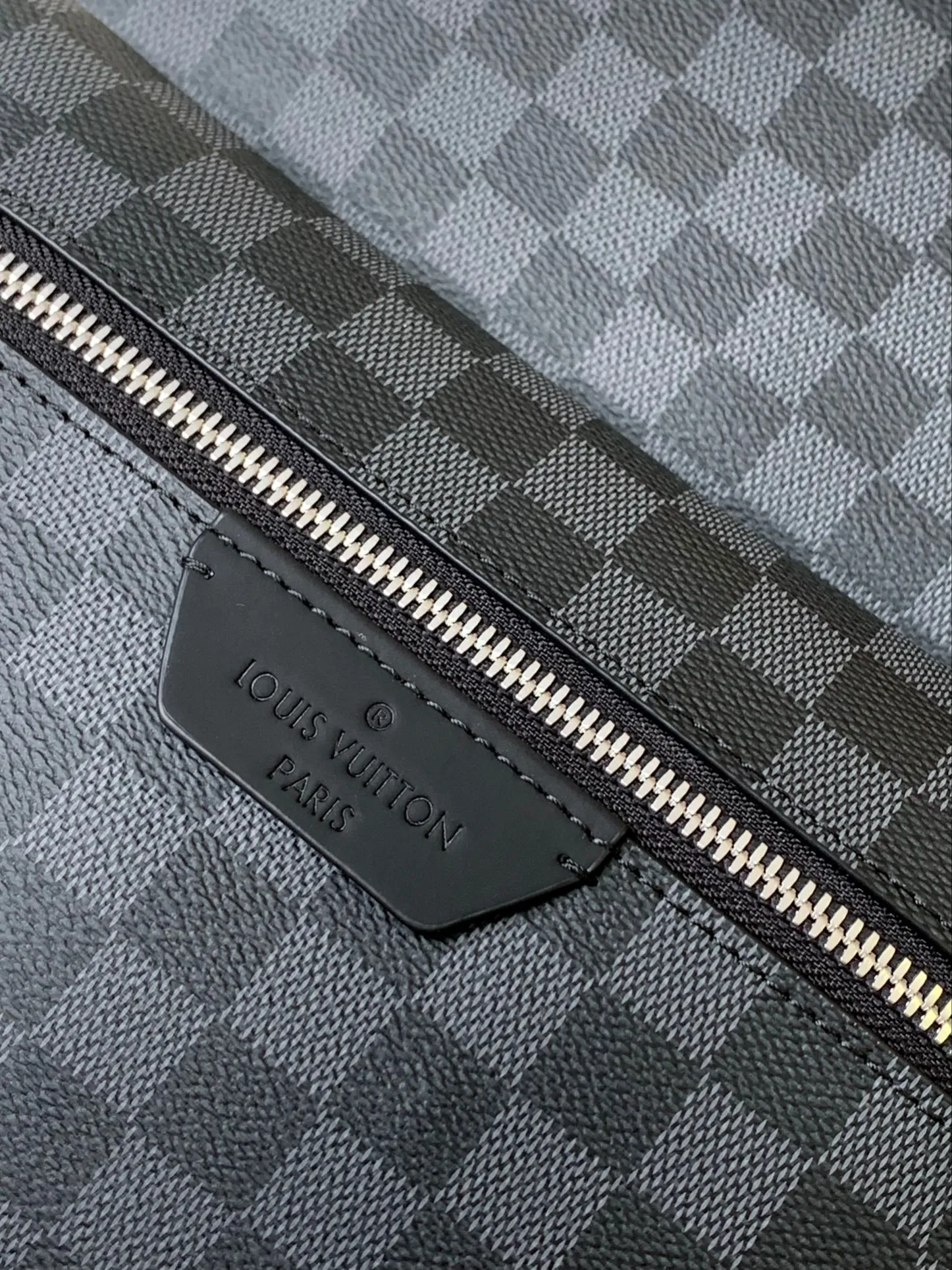 Louis Vuitton Discovery Backpack PM N40514 - Image 6