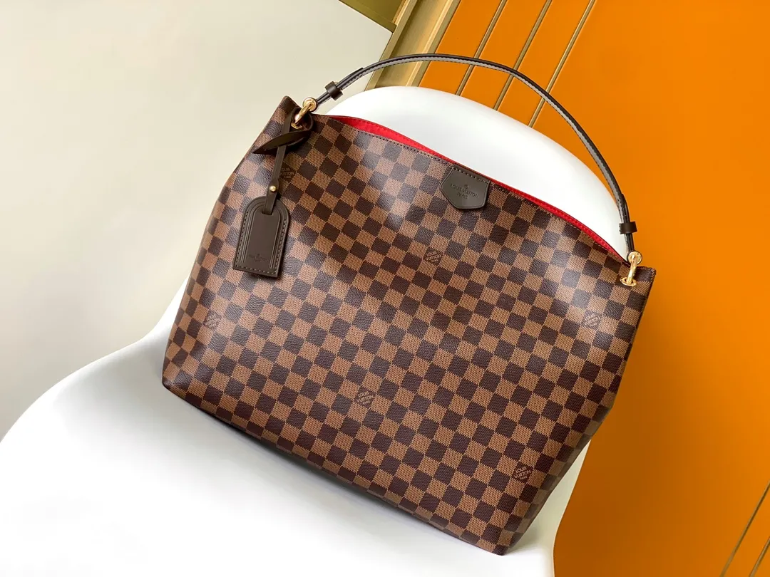 Alternative view of Louis Vuitton Graceful MM N44045