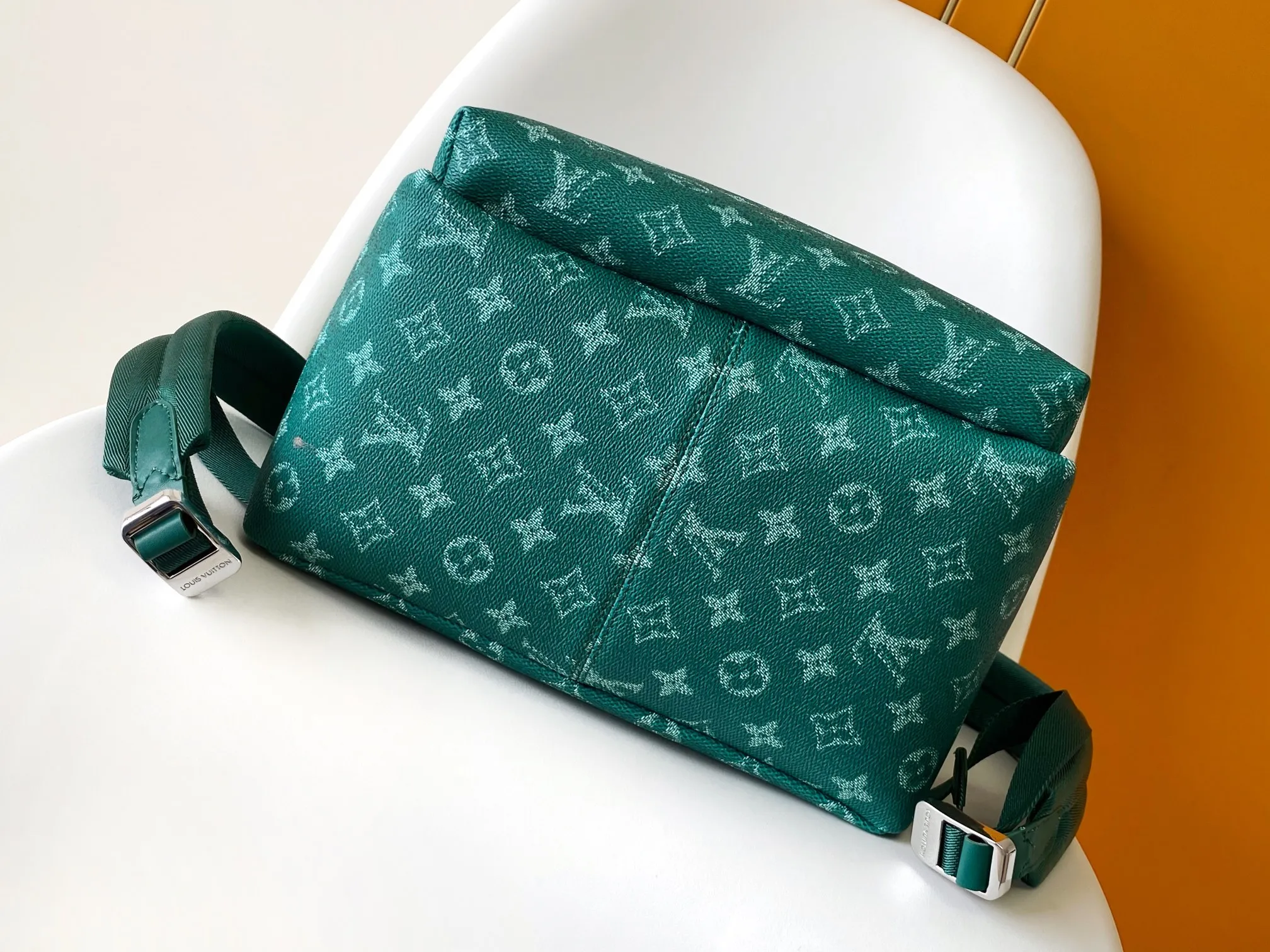 Louis Vuitton Discovery Backpack PM M12780 - Image 5