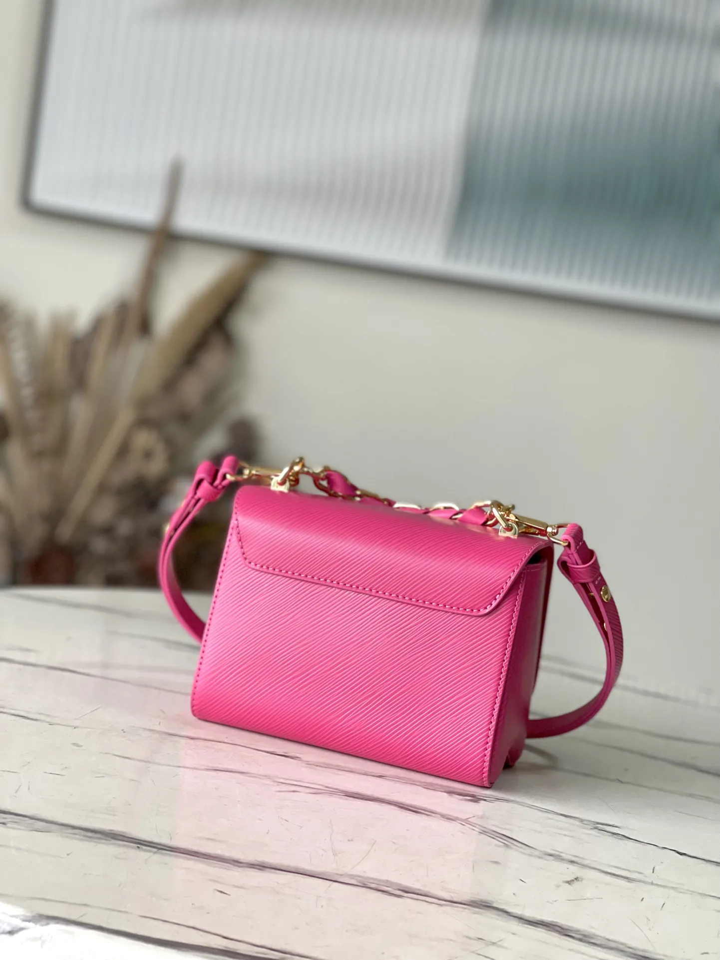 Louis Vuitton Twist PM M21719 - 图片 4