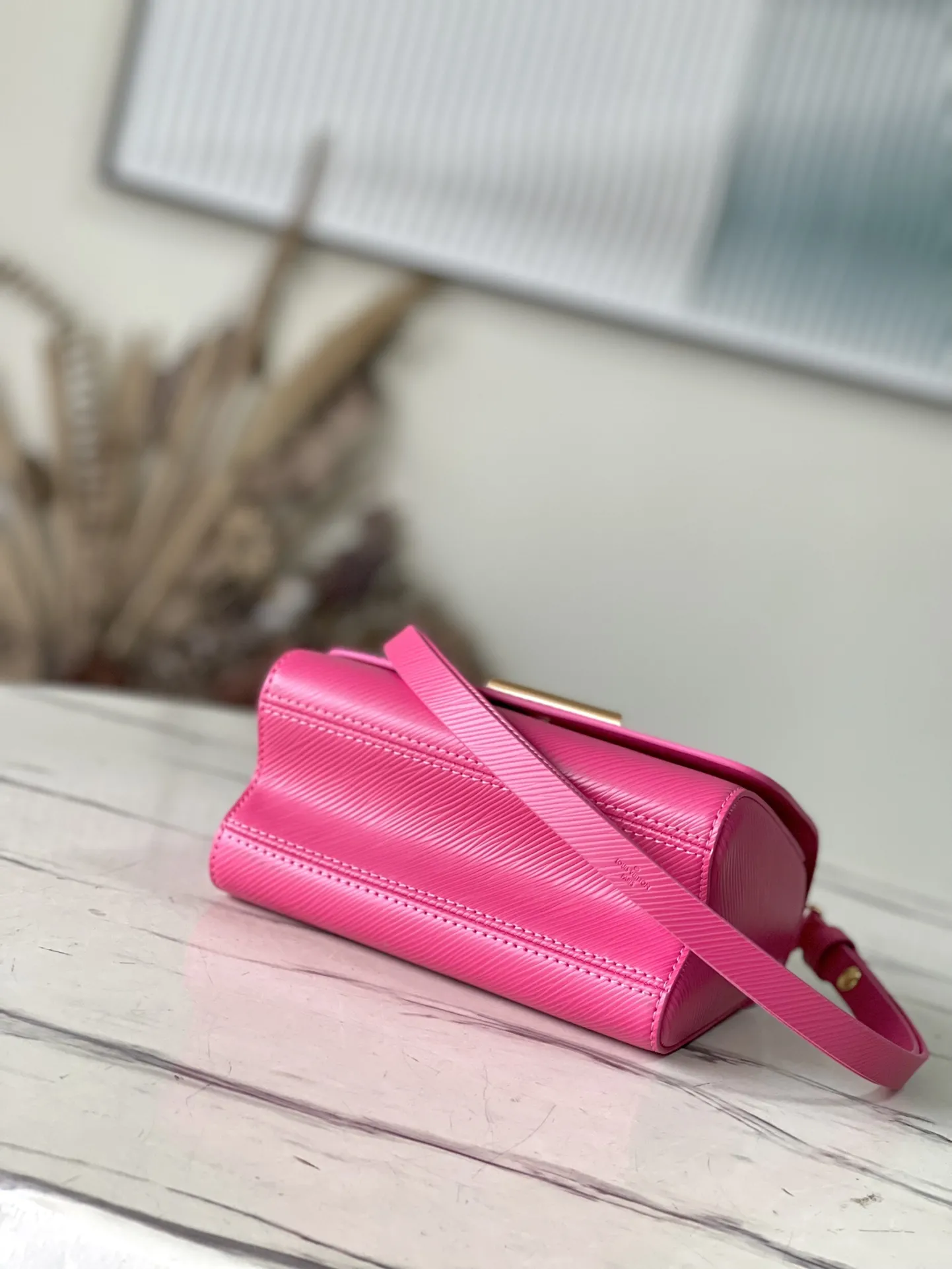 Louis Vuitton Twist PM M21719 - 图片 5