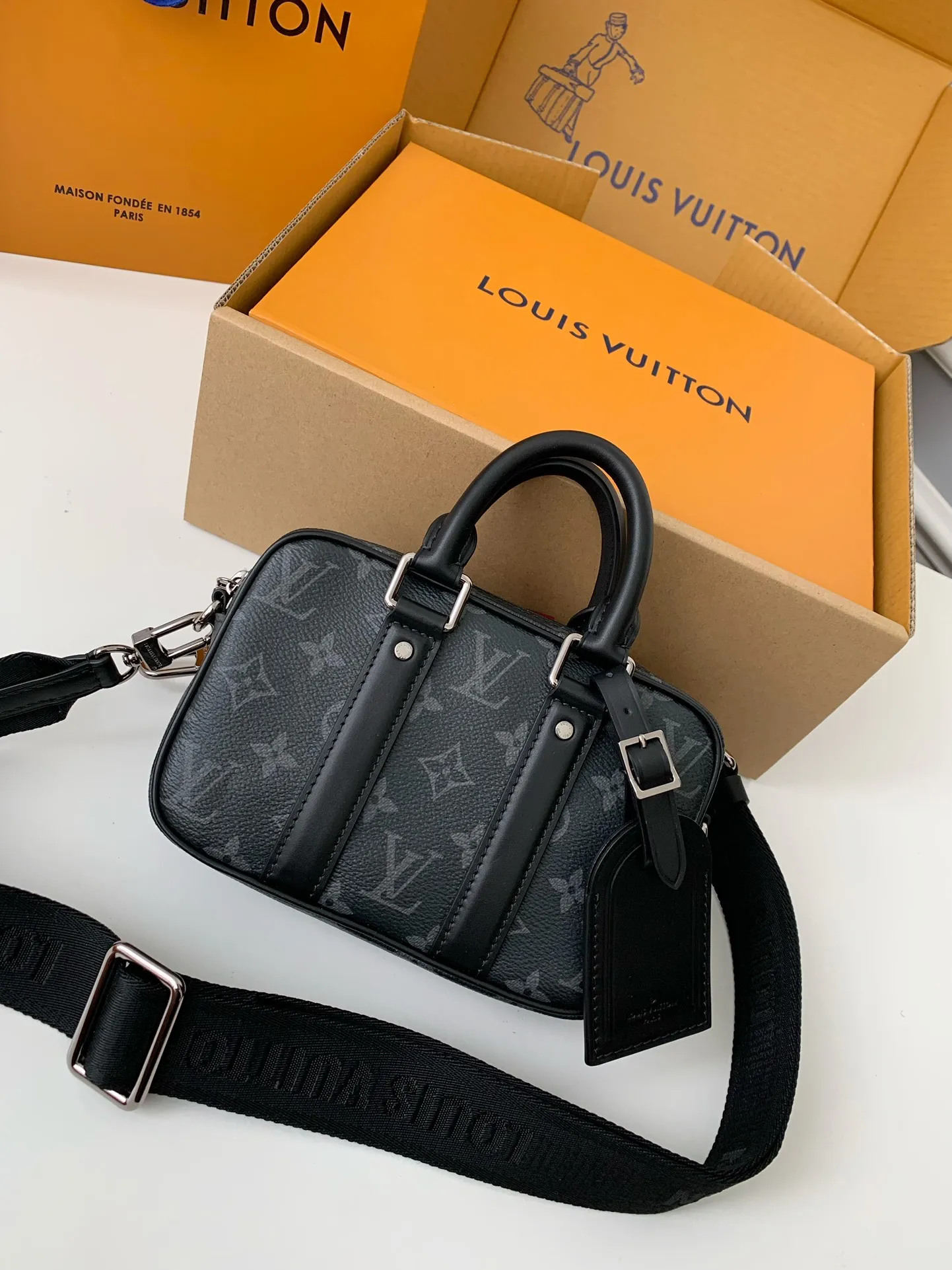 Louis Vuitton Nano Porte Documents Voyage M82770 - Image 4