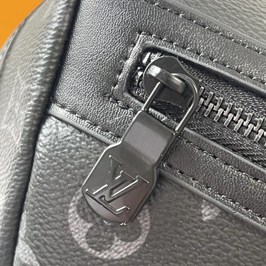 Louis Vuitton Messenger Voyager PM M12517 - 图片 9