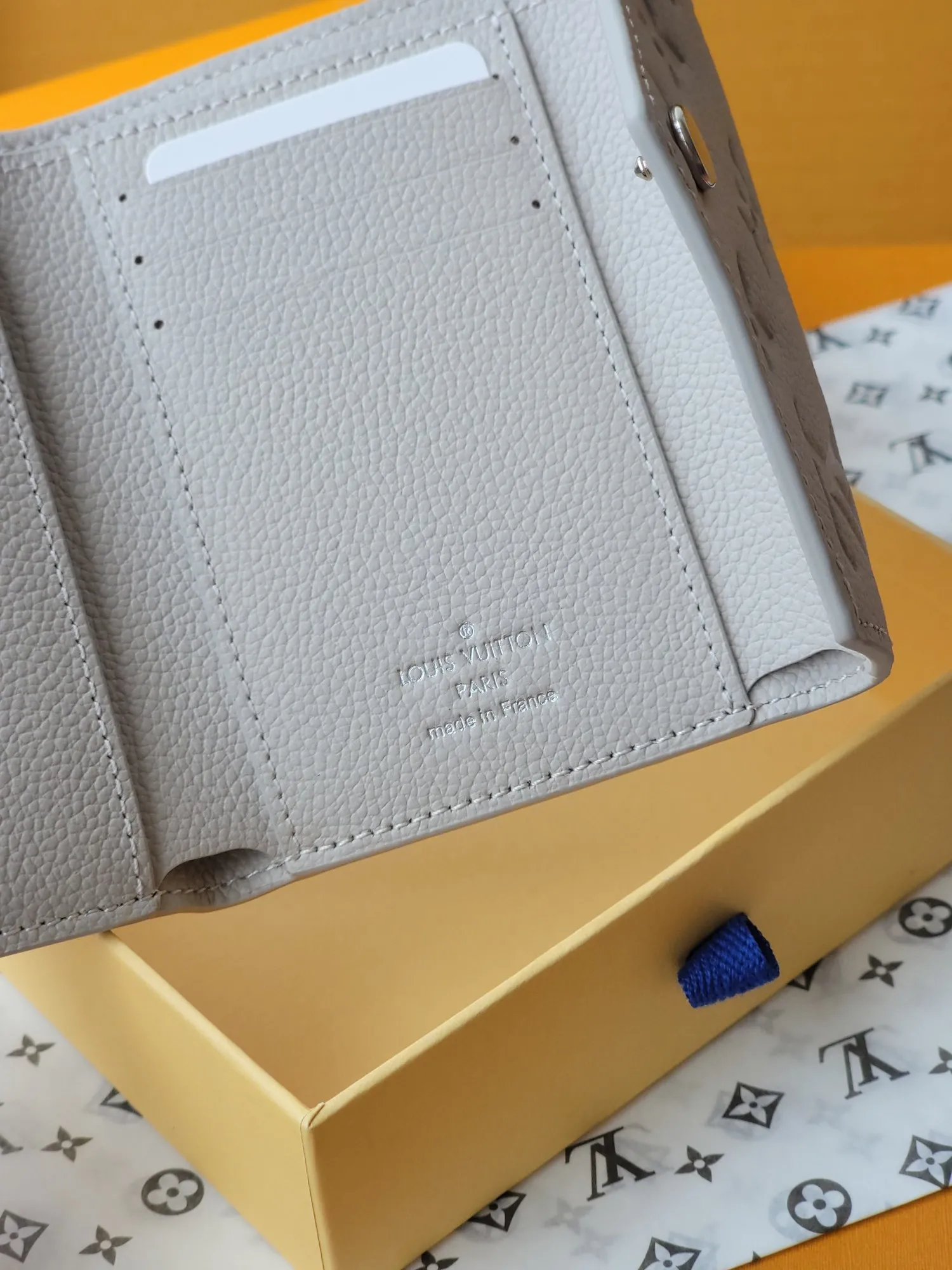 Louis Vuitton Victorine Wallet M13466 - Image 17
