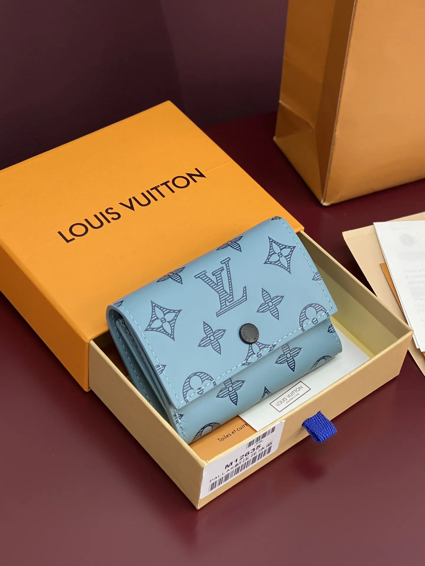 Louis Vuitton Victor Wallet M14793 - Image 3