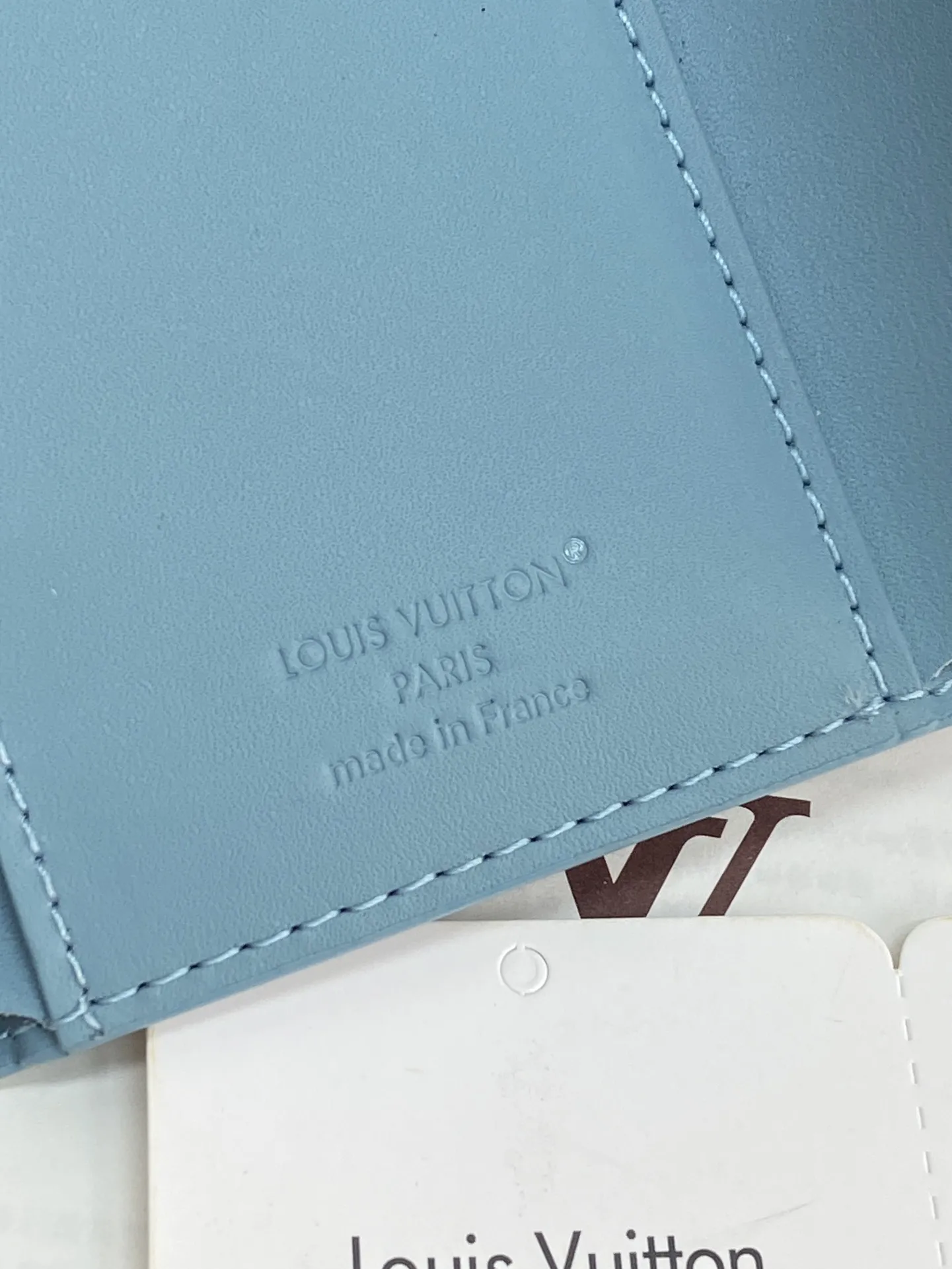 Louis Vuitton Victor Wallet M14793 - Image 9