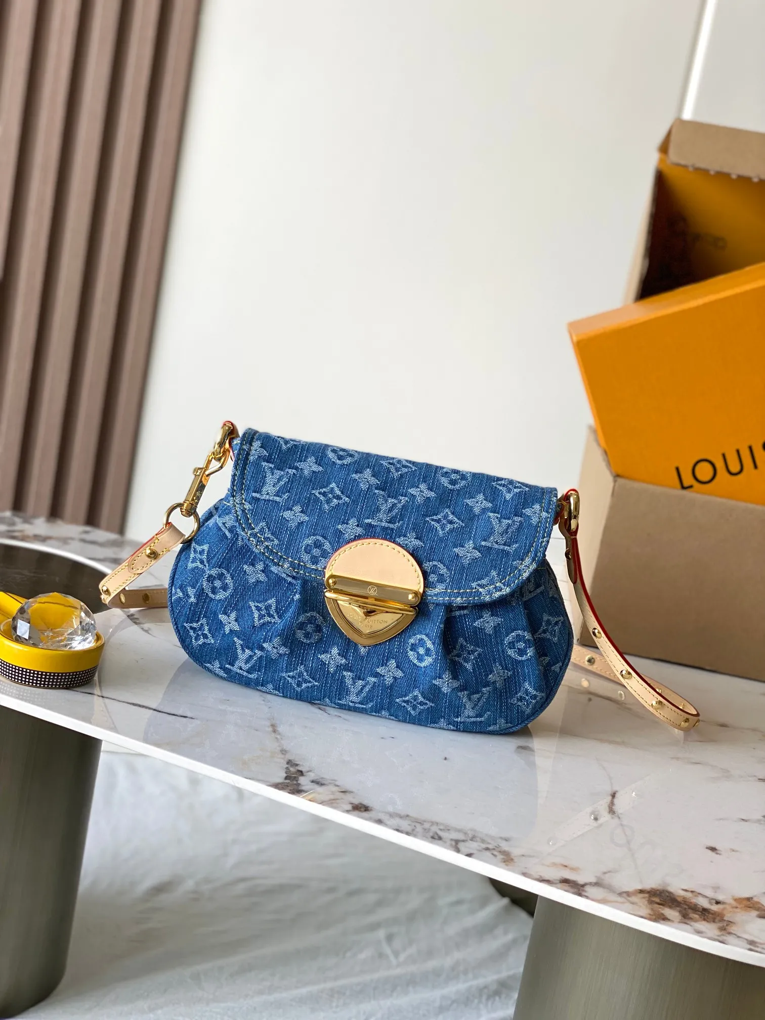 Louis Vuitton Sunset M46829 - 图片 3