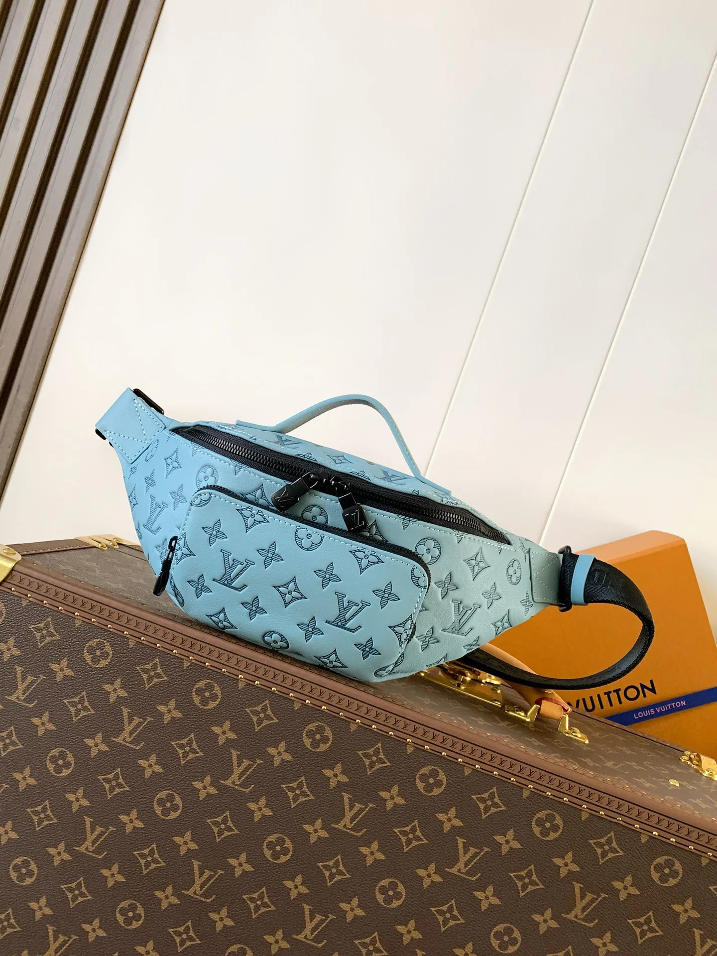 Louis Vuitton Rush Bumbag M14782 - 图片 3