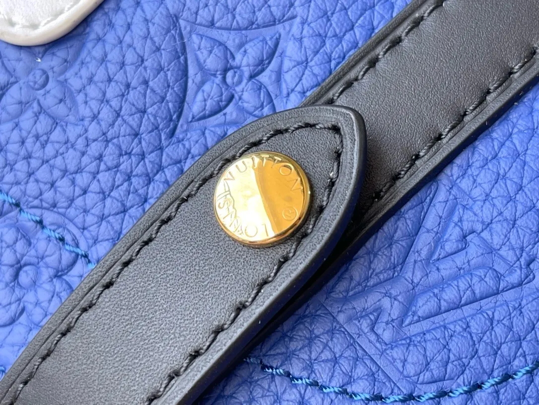 Louis Vuitton Christopher M21104 - Image 8