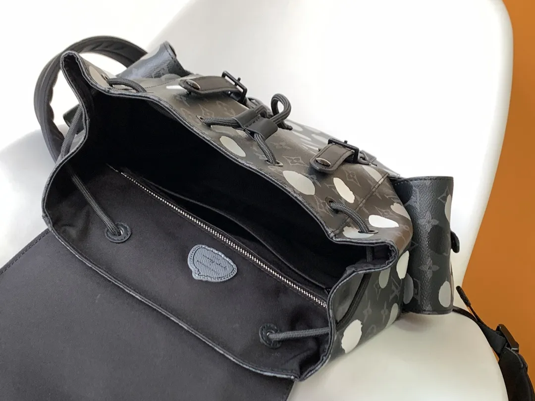 Louis Vuitton Christopher MM M46403 - 图片 10