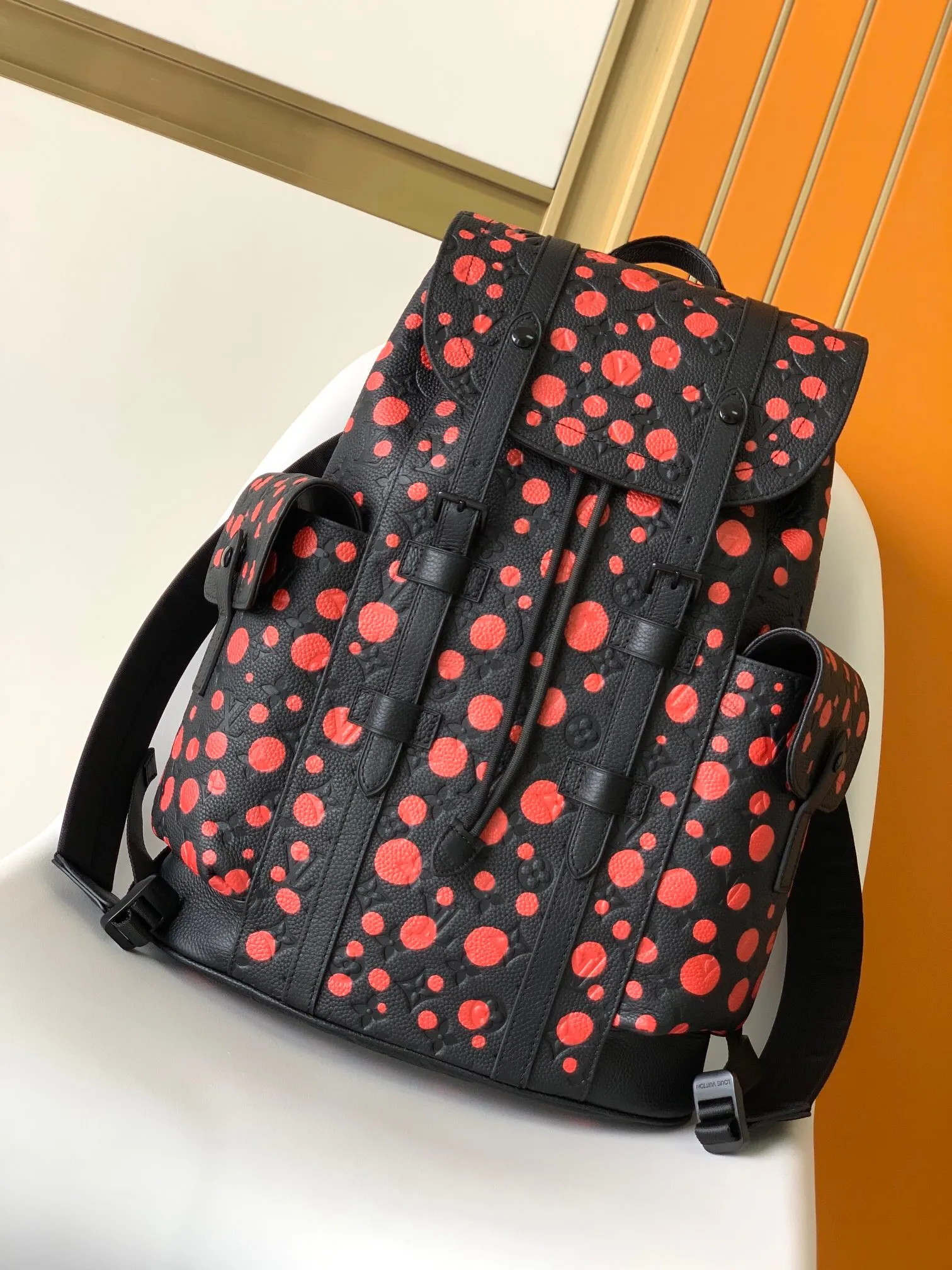 Louis Vuitton Christopher Backpack MM M21978 - 图片 3
