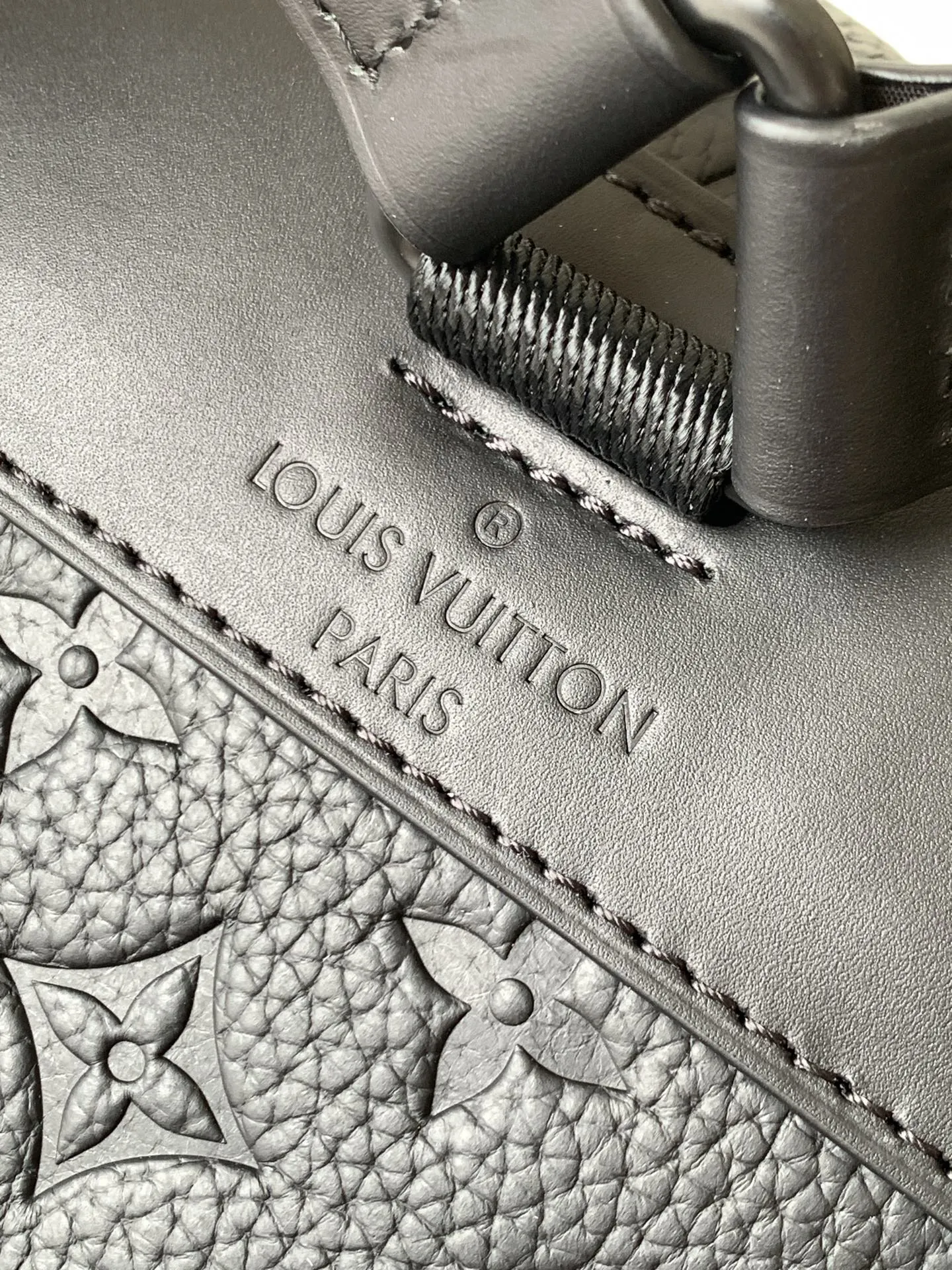 Louis Vuitton Christopher MM M55699 - 图片 8
